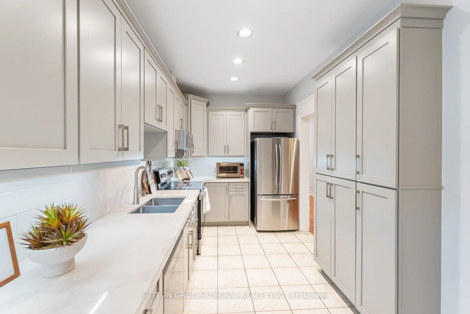 37 Kingsbridge Circle