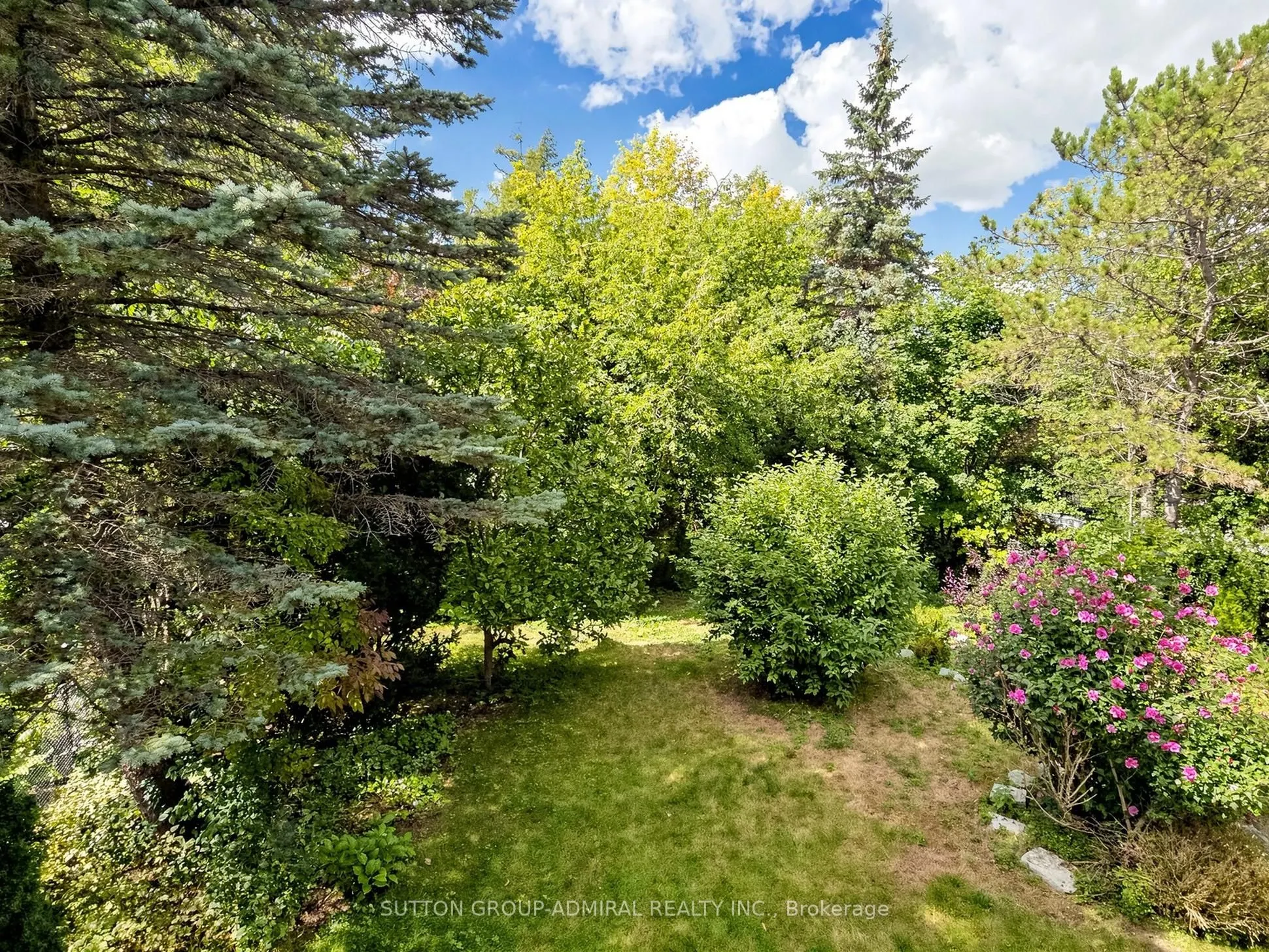48 Petch Crescent