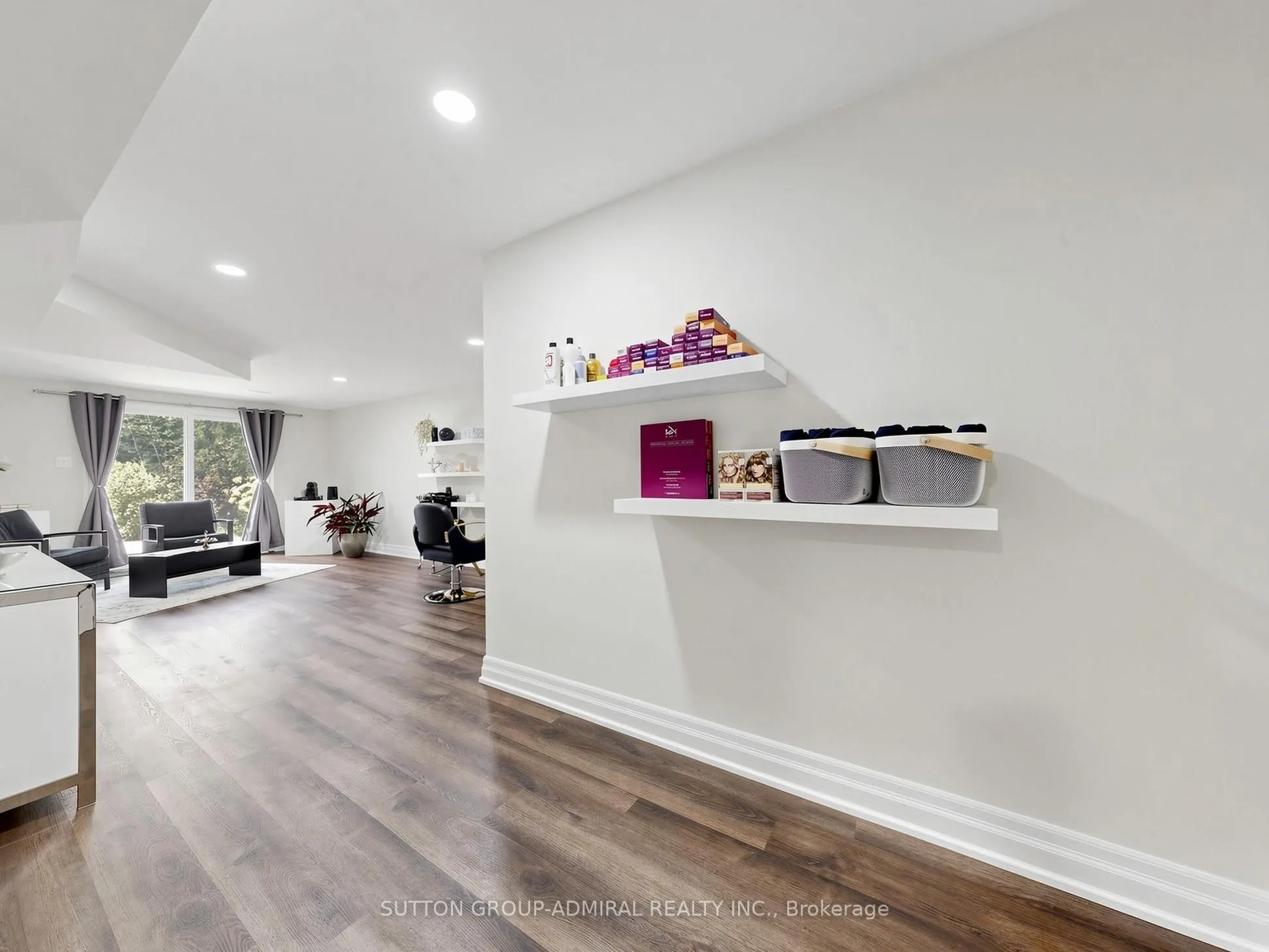 48 Petch Crescent