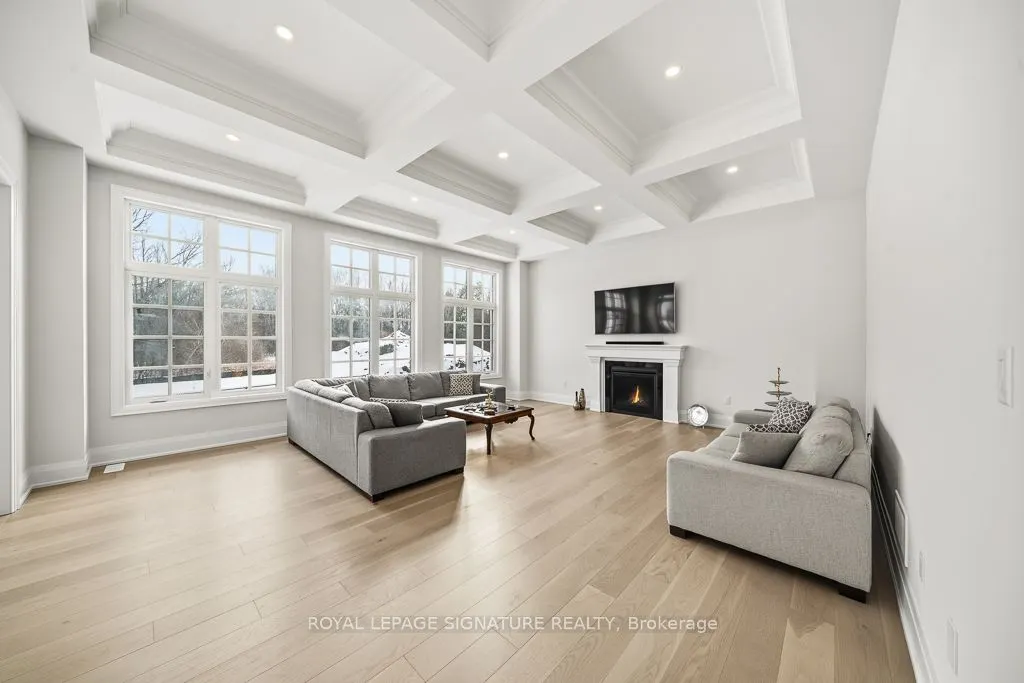 16 Gianvito Crescent