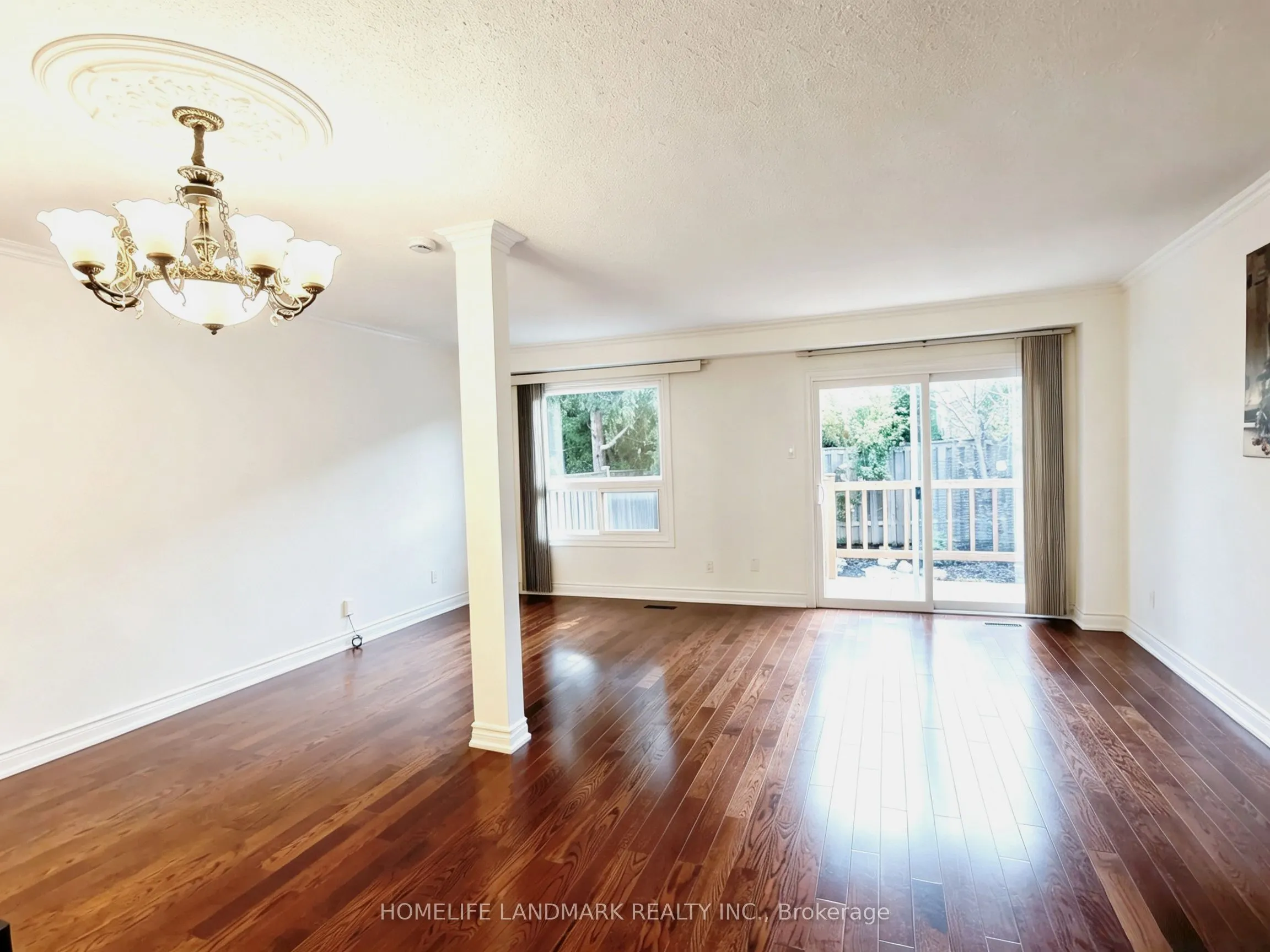 215 Bob O' Link Avenue
