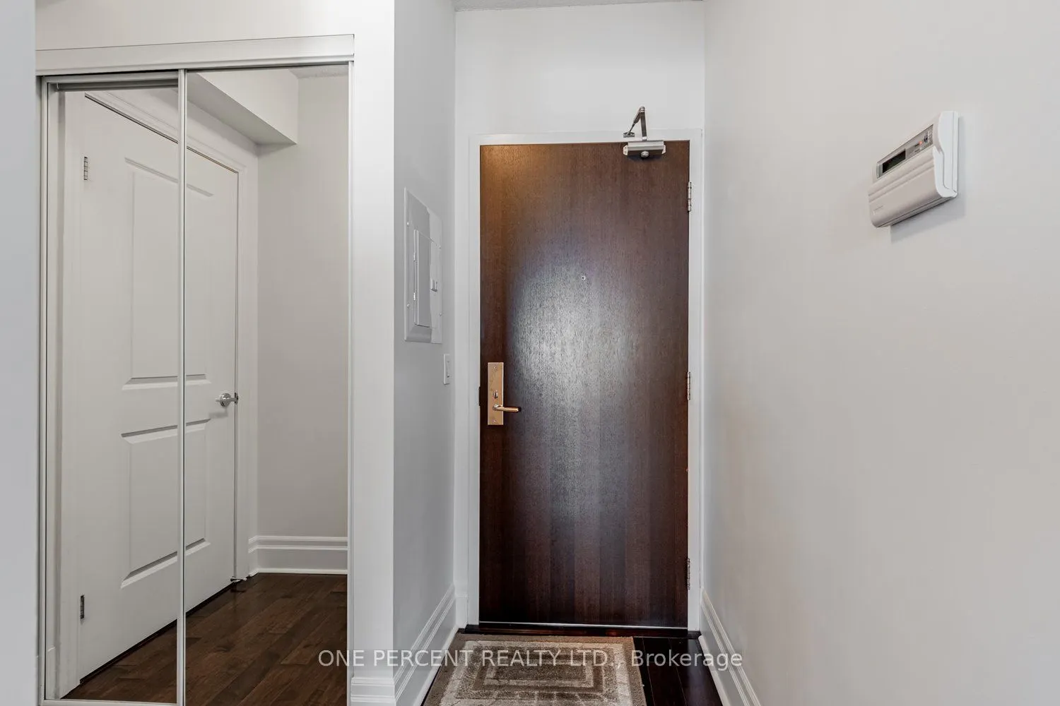 21 Upper Duke Crescent #401