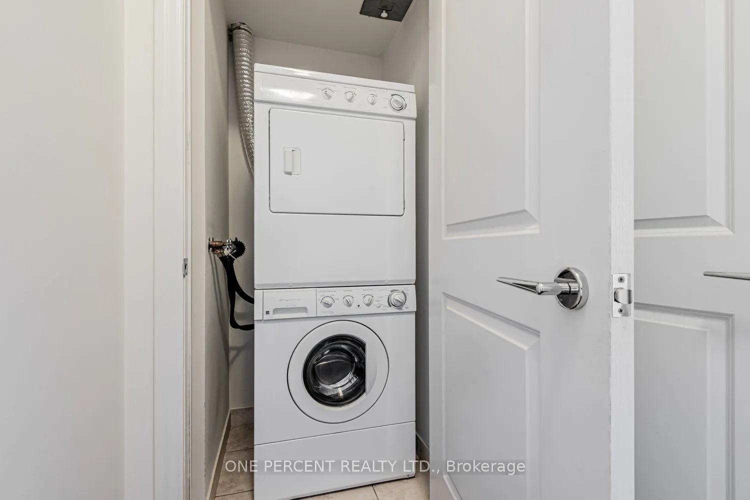 21 Upper Duke Crescent #401