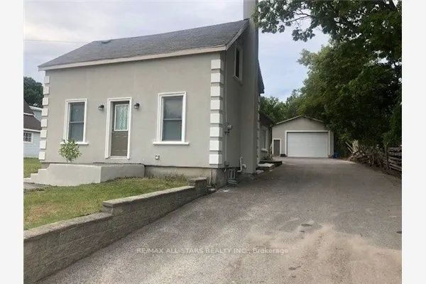 116 Main Street N