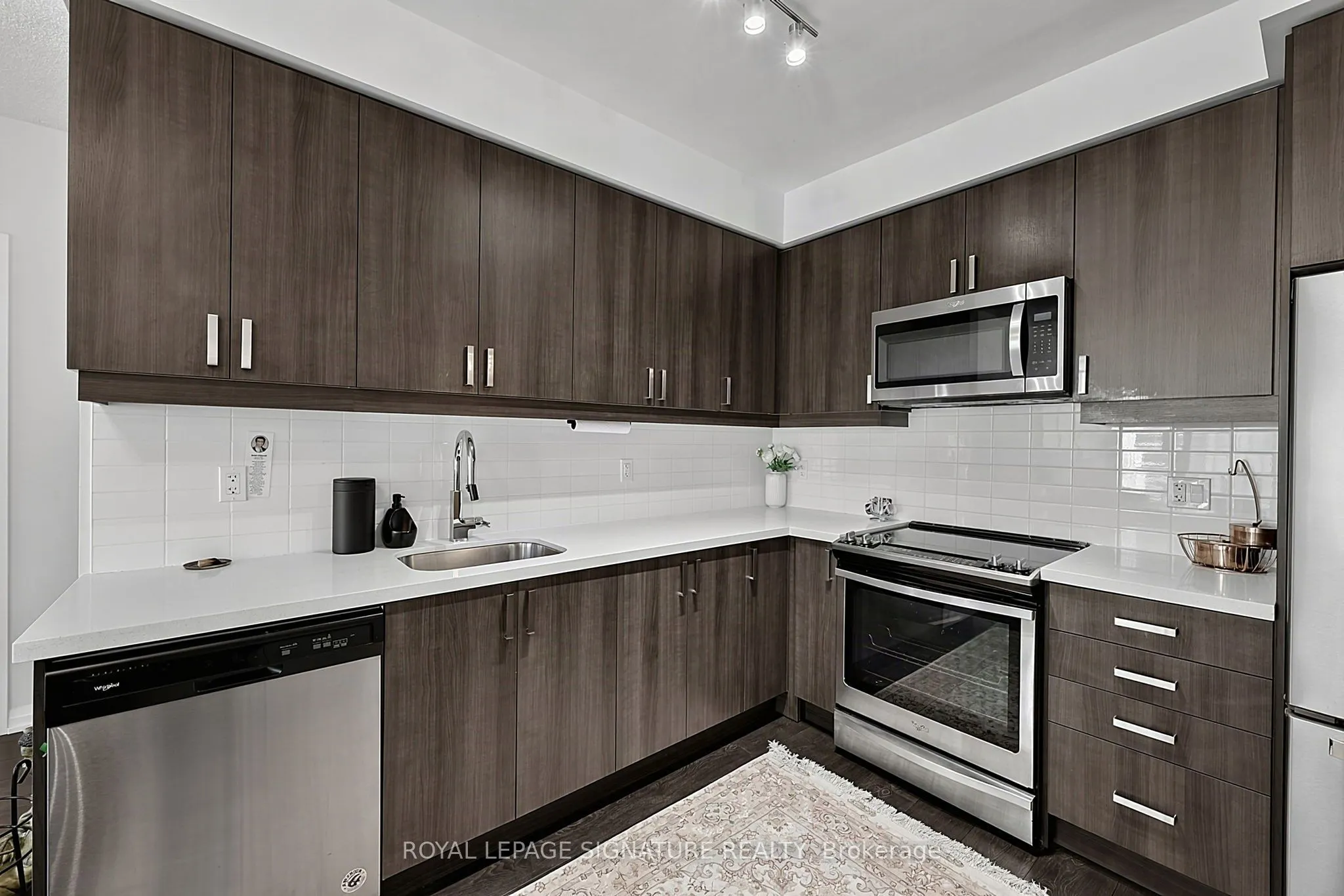 7895 Jane Street #2908