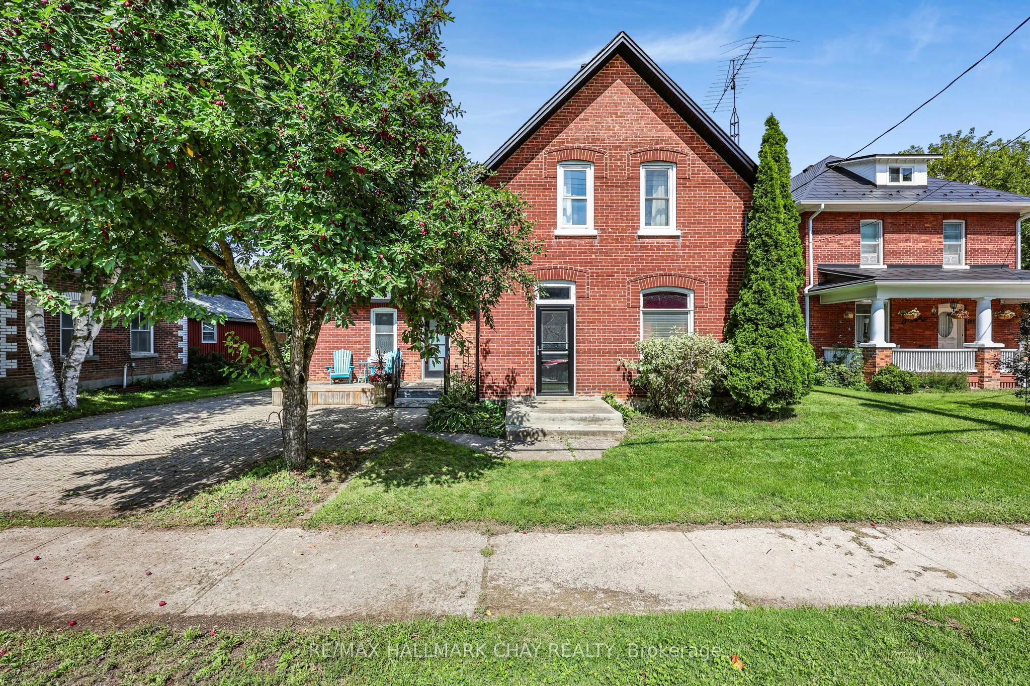 8128 Main Street