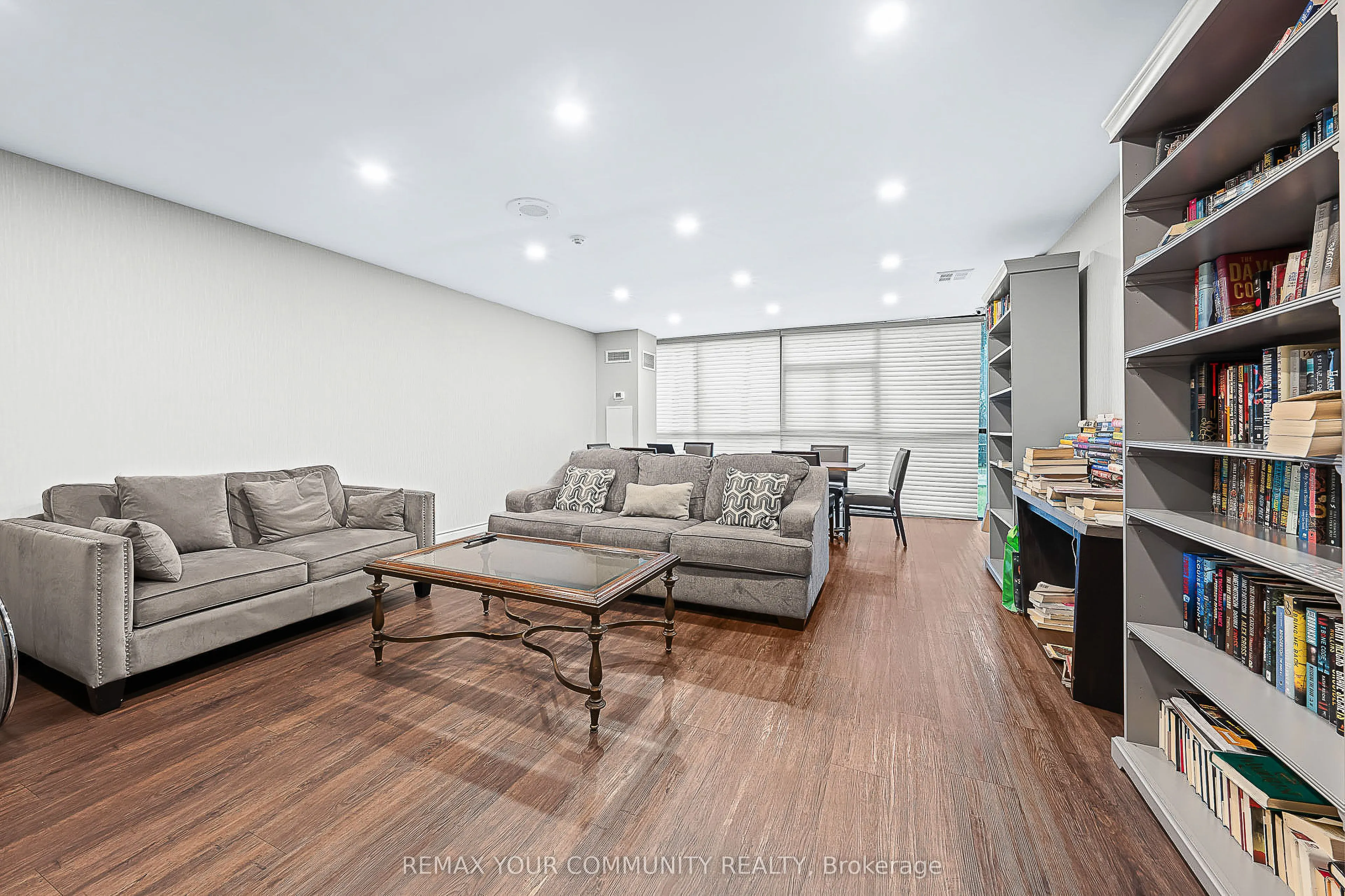 8501 Bayview Avenue #1011