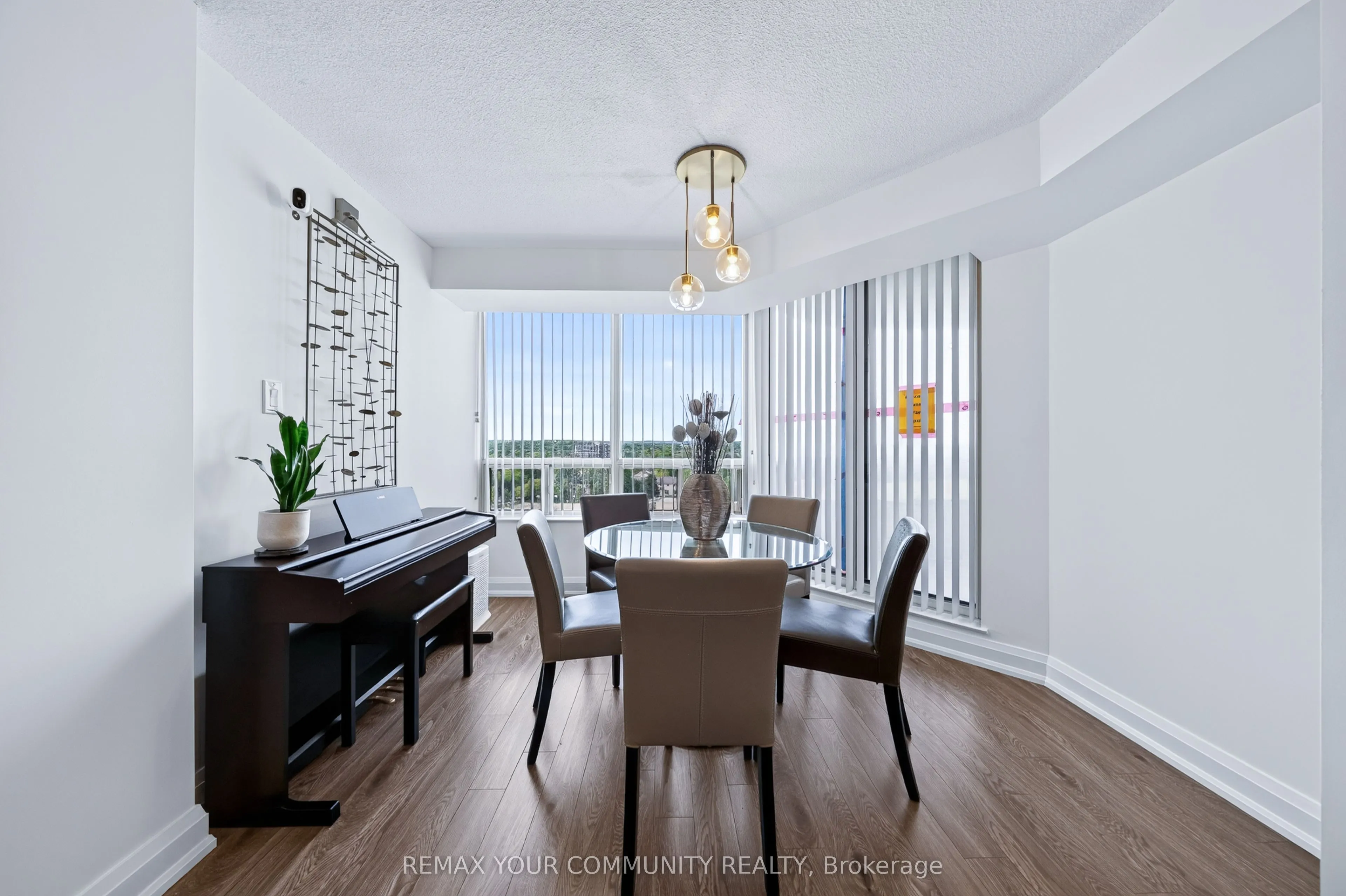 8501 Bayview Avenue #1011