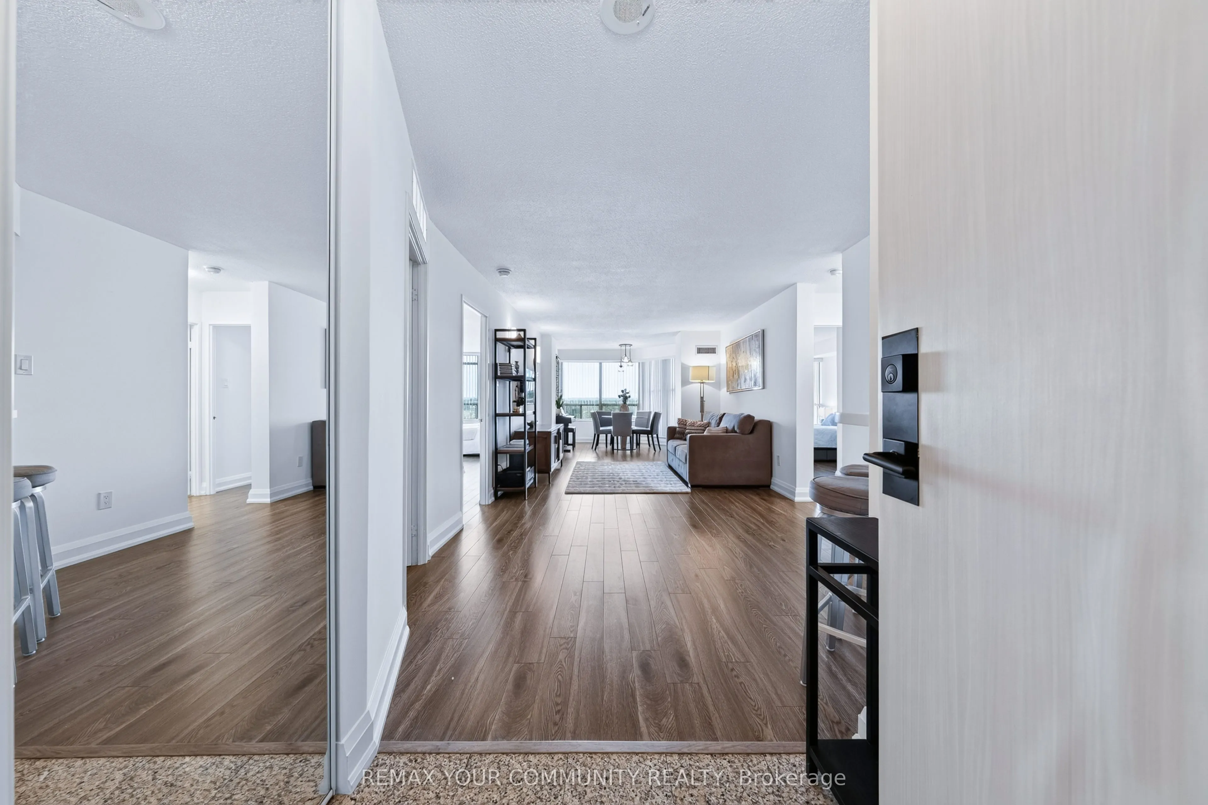 8501 Bayview Avenue #1011