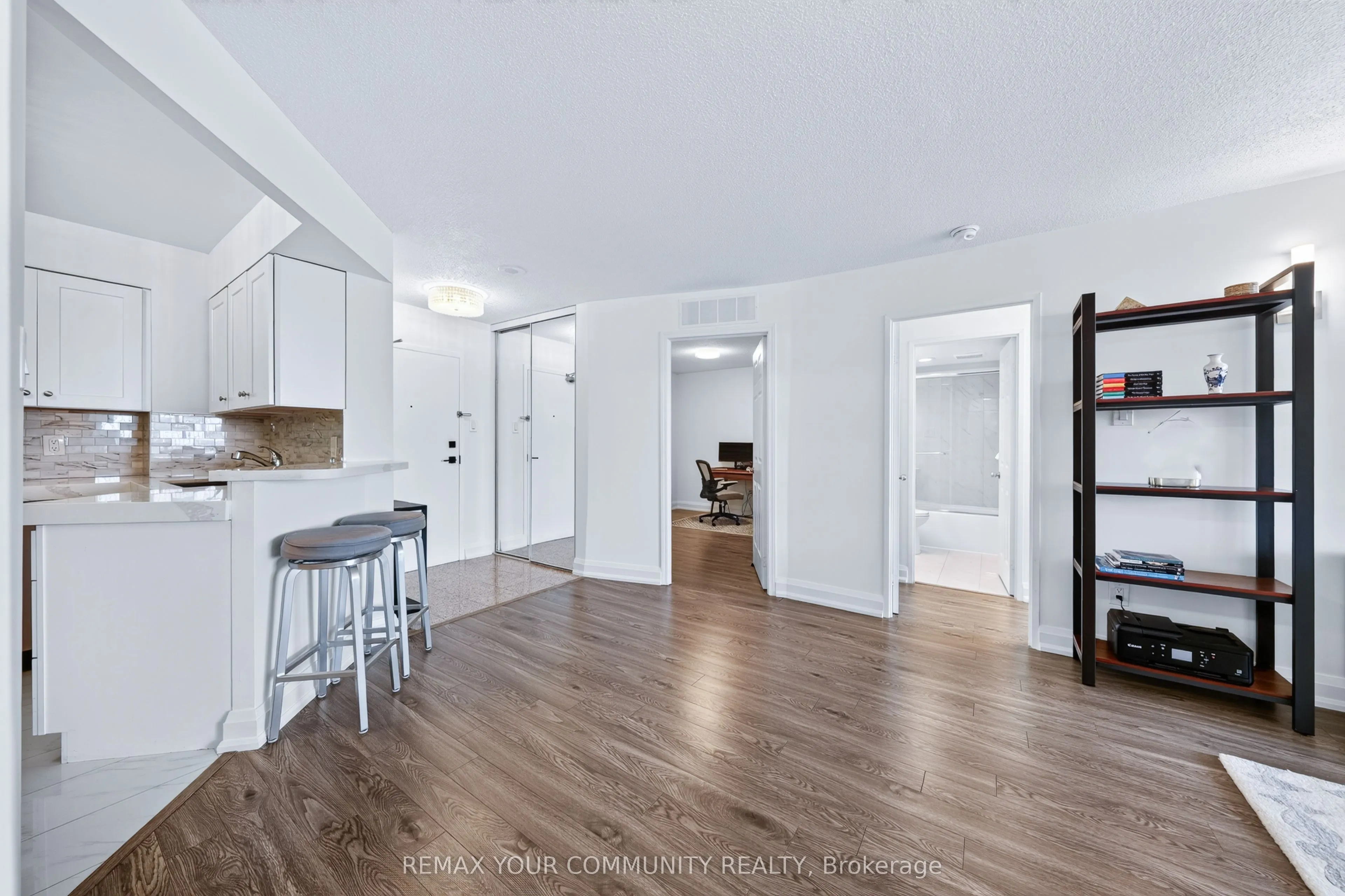 8501 Bayview Avenue #1011