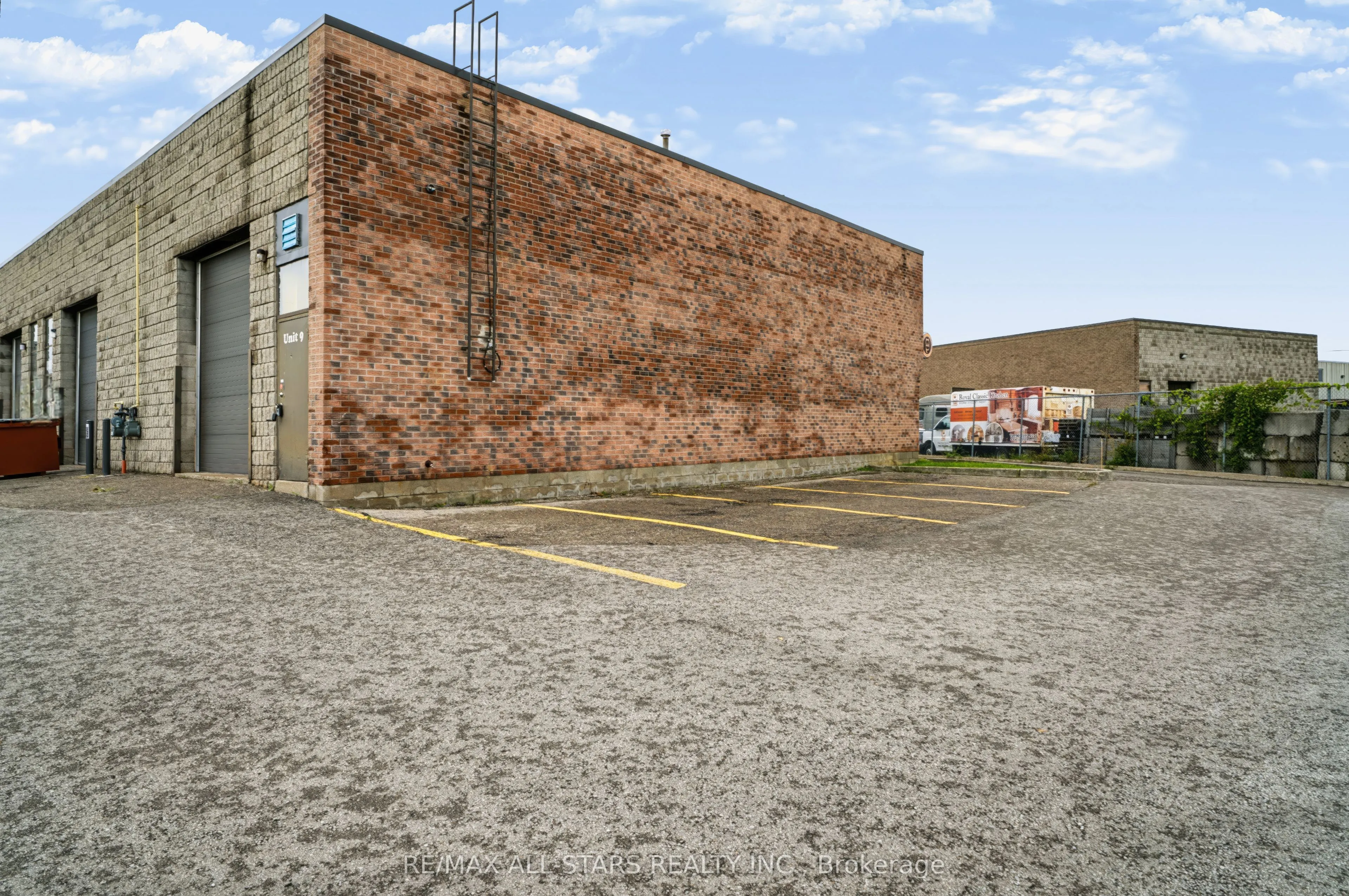 5 Vata Court #9