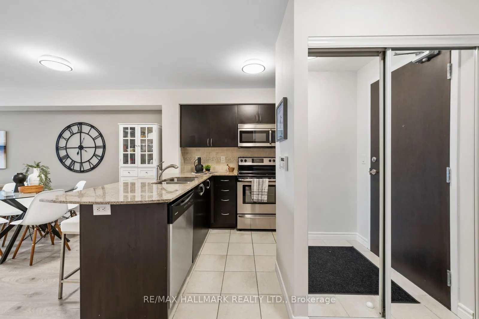 75 King William Crescent #LPH6