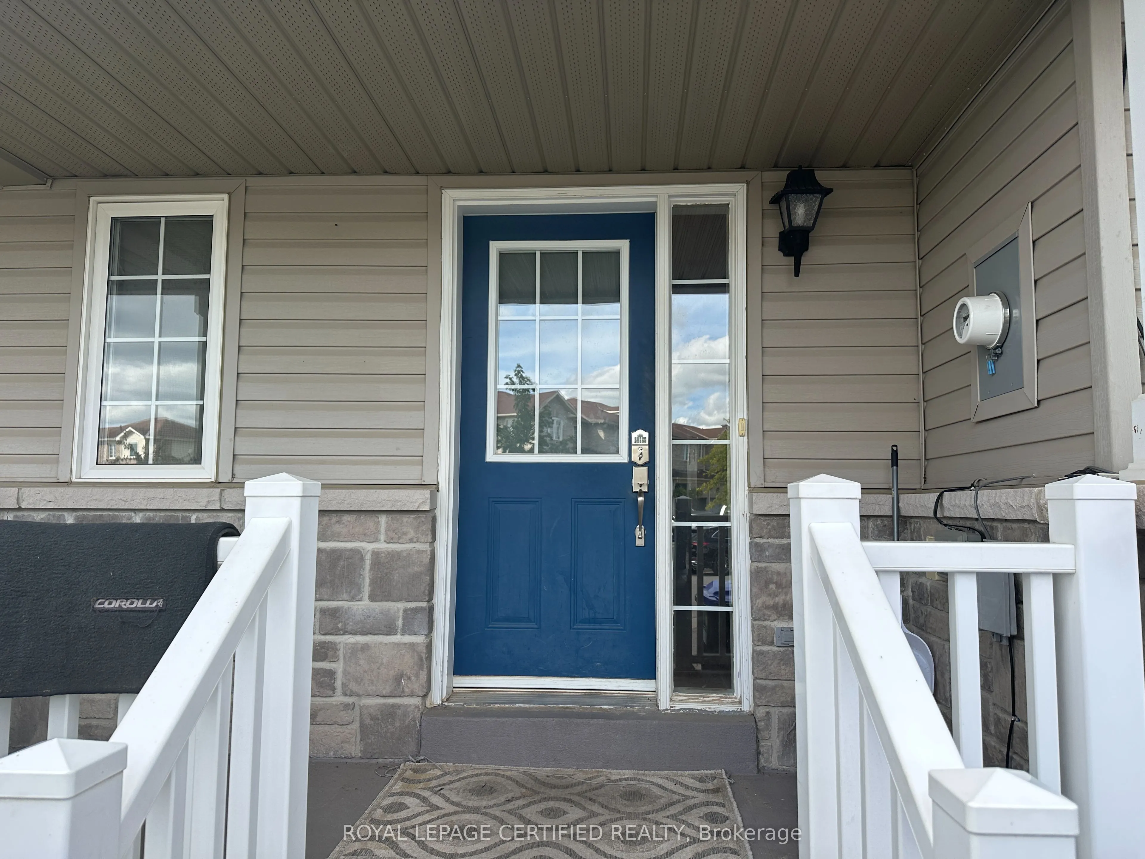 64 Admiral Crescent