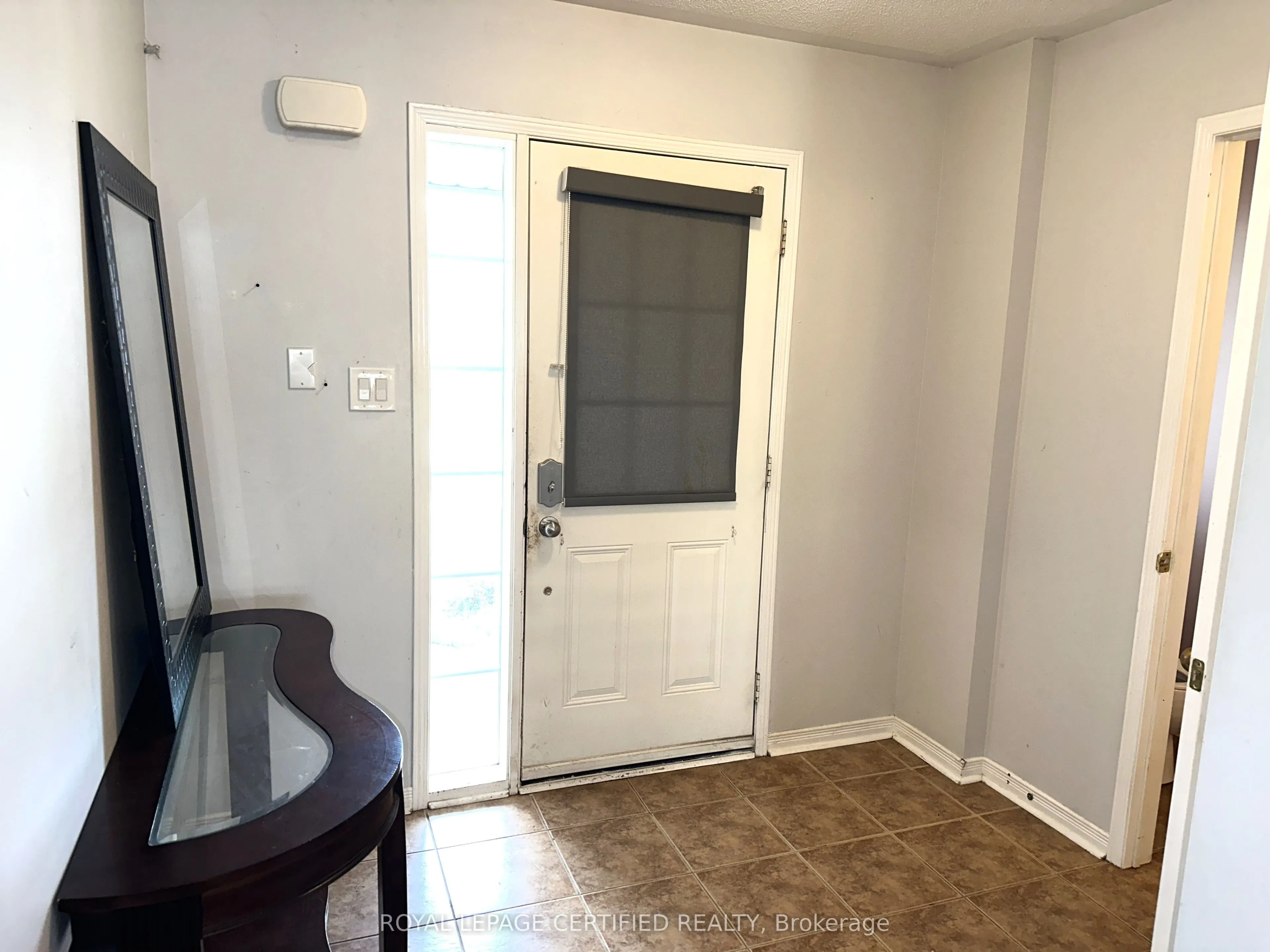 64 Admiral Crescent
