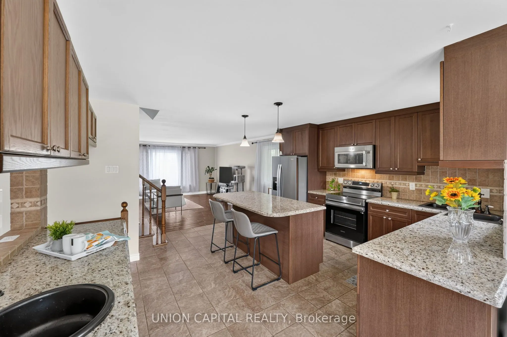 3132 Ravenshoe Road