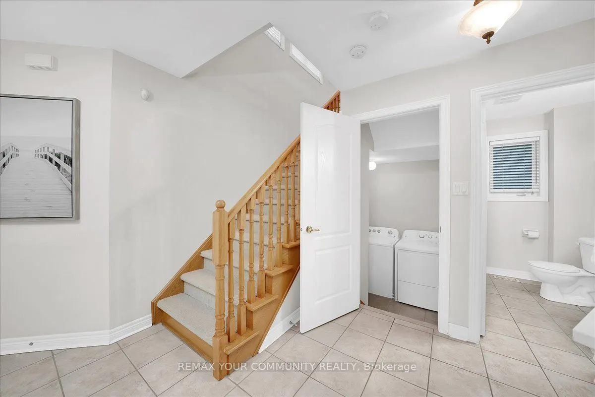 129 Colombo Crescent