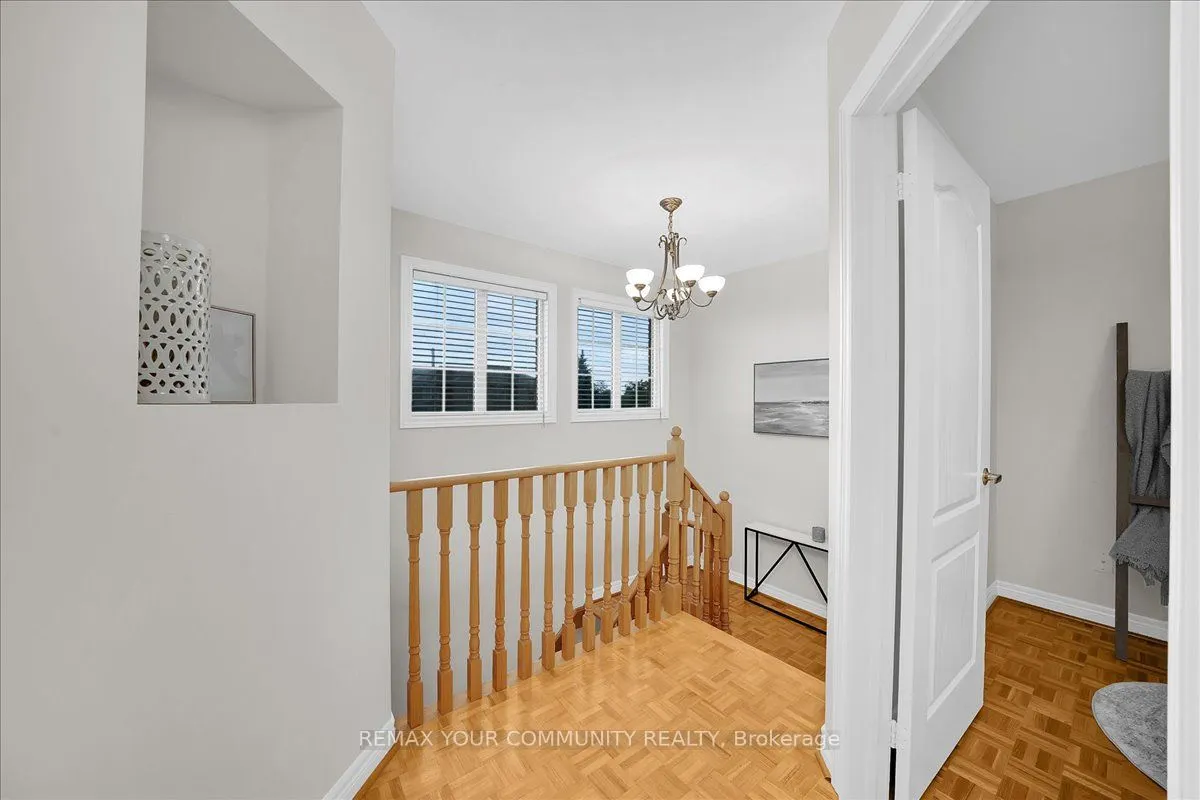 129 Colombo Crescent