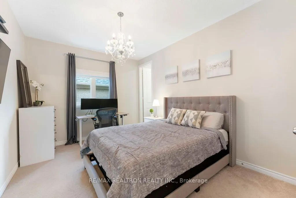 34 Vivian Creek Road