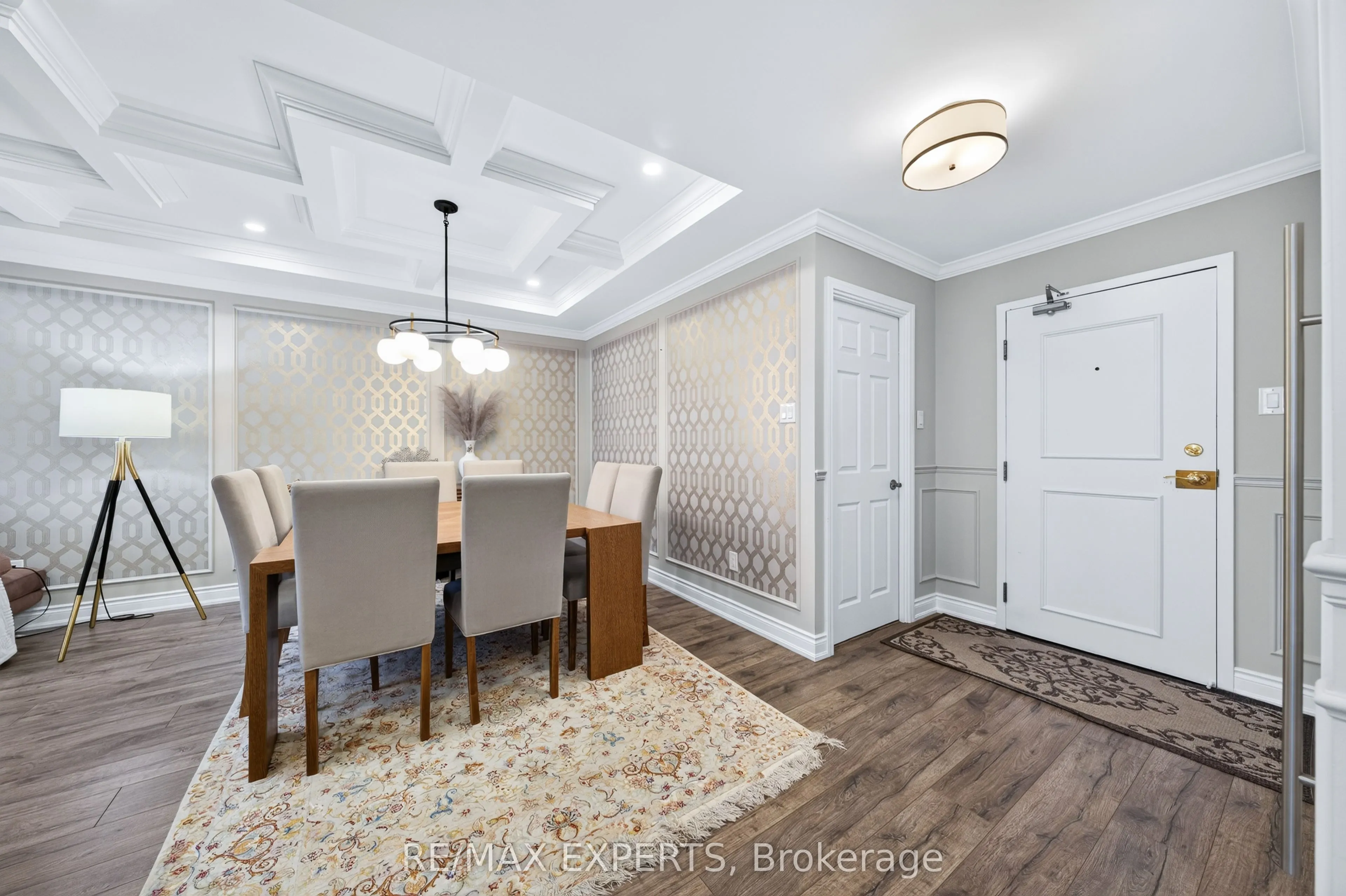 30 Harding Boulevard W #Ph01