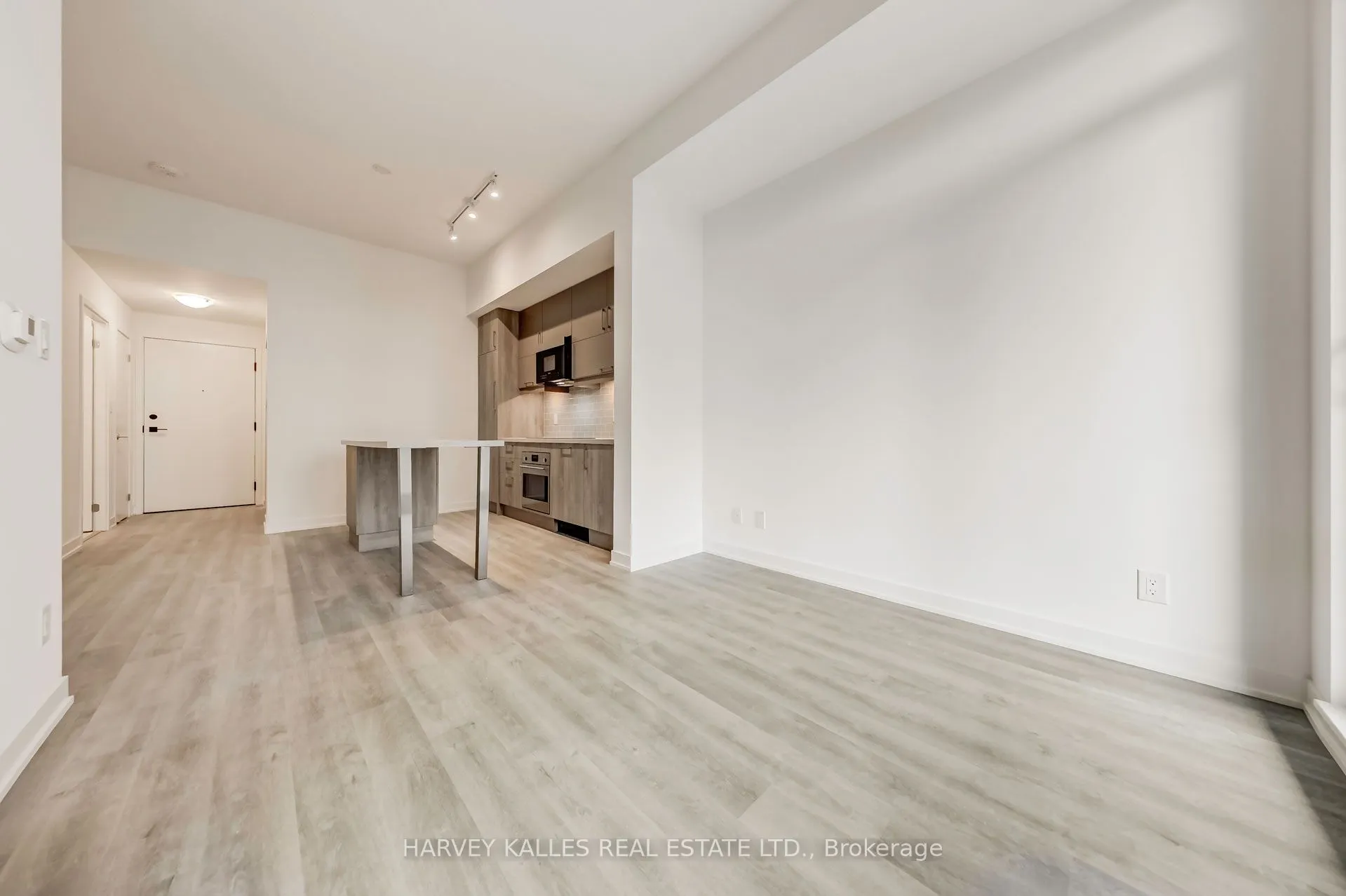 8119 Birchmount Road #1006