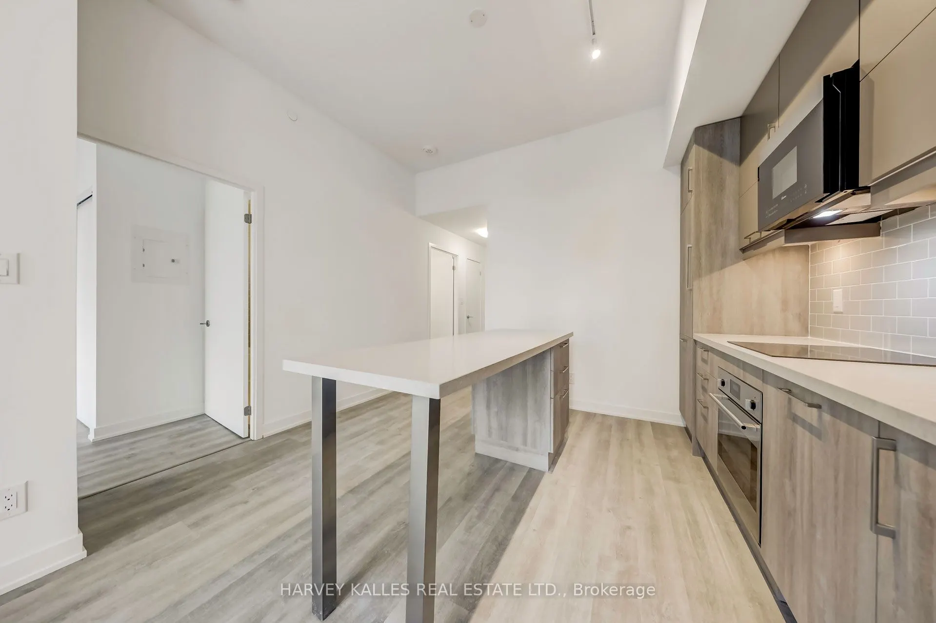 8119 Birchmount Road #1006