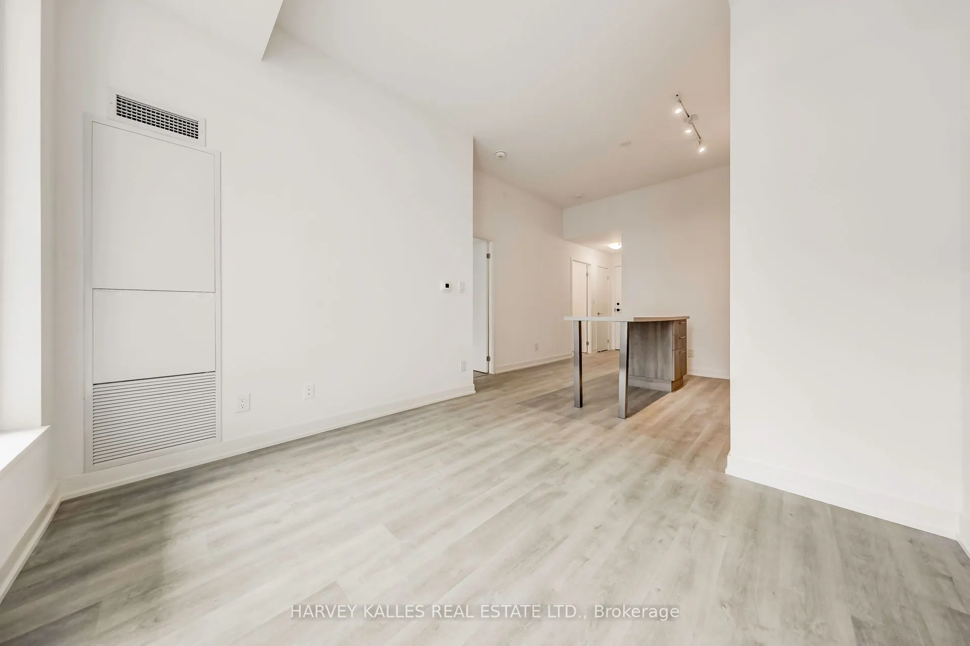 8119 Birchmount Road #1006