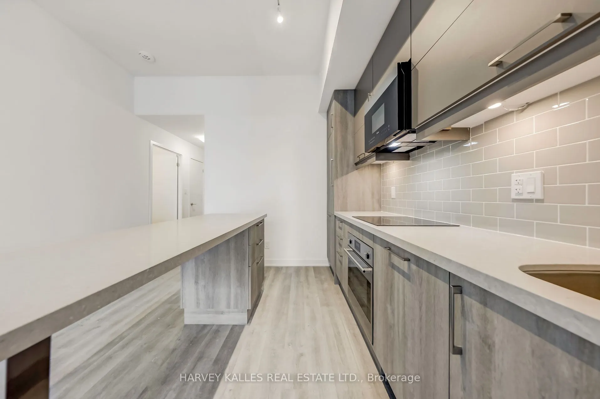 8119 Birchmount Road #1006