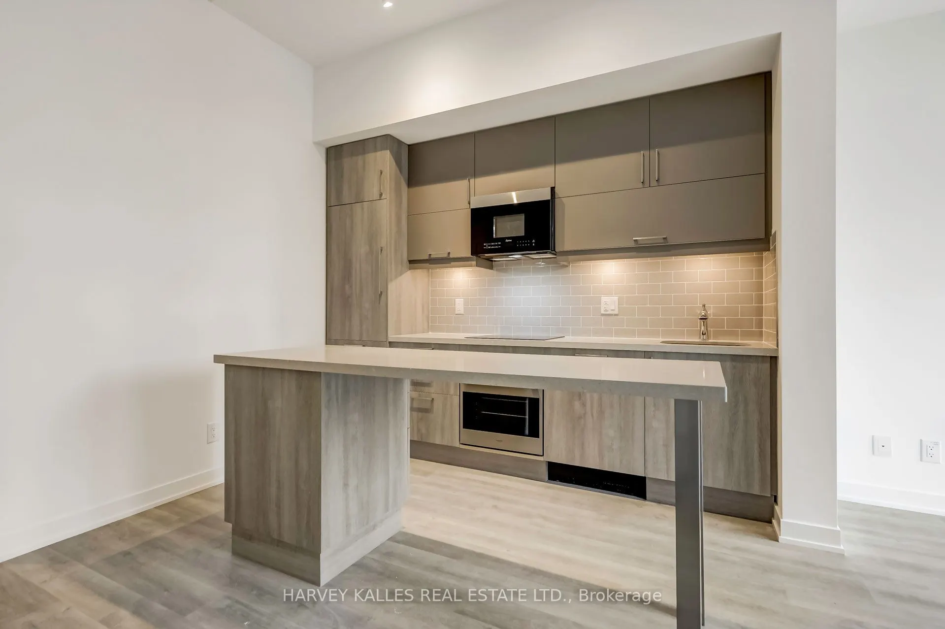 8119 Birchmount Road #1006