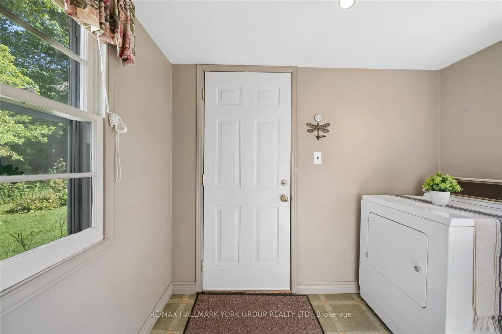 432 Catering Road