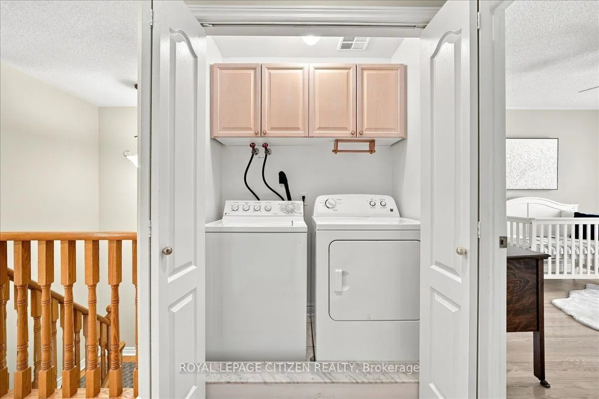 255 Shaftsbury Avenue #43