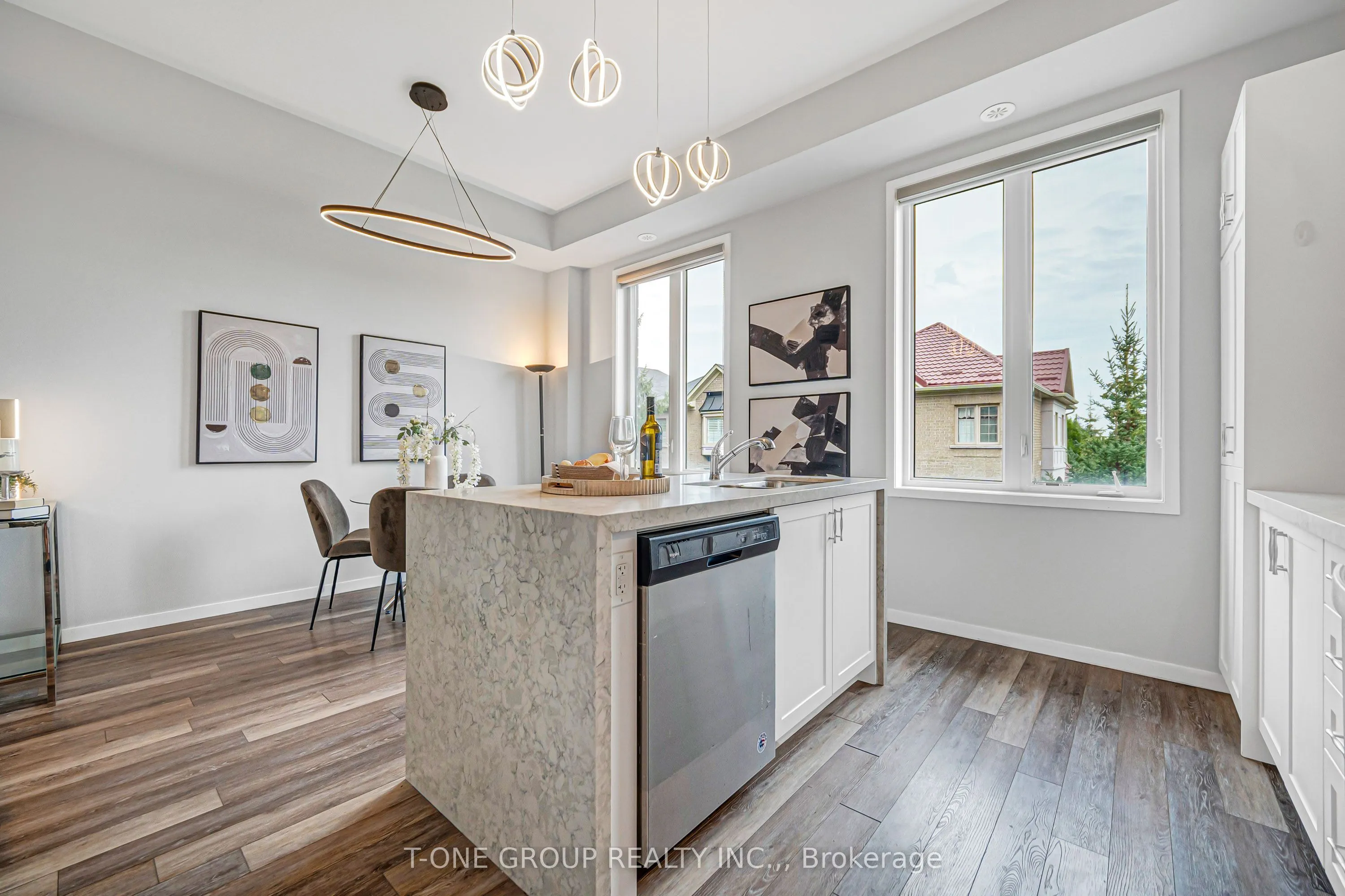 5 Armillo Place
