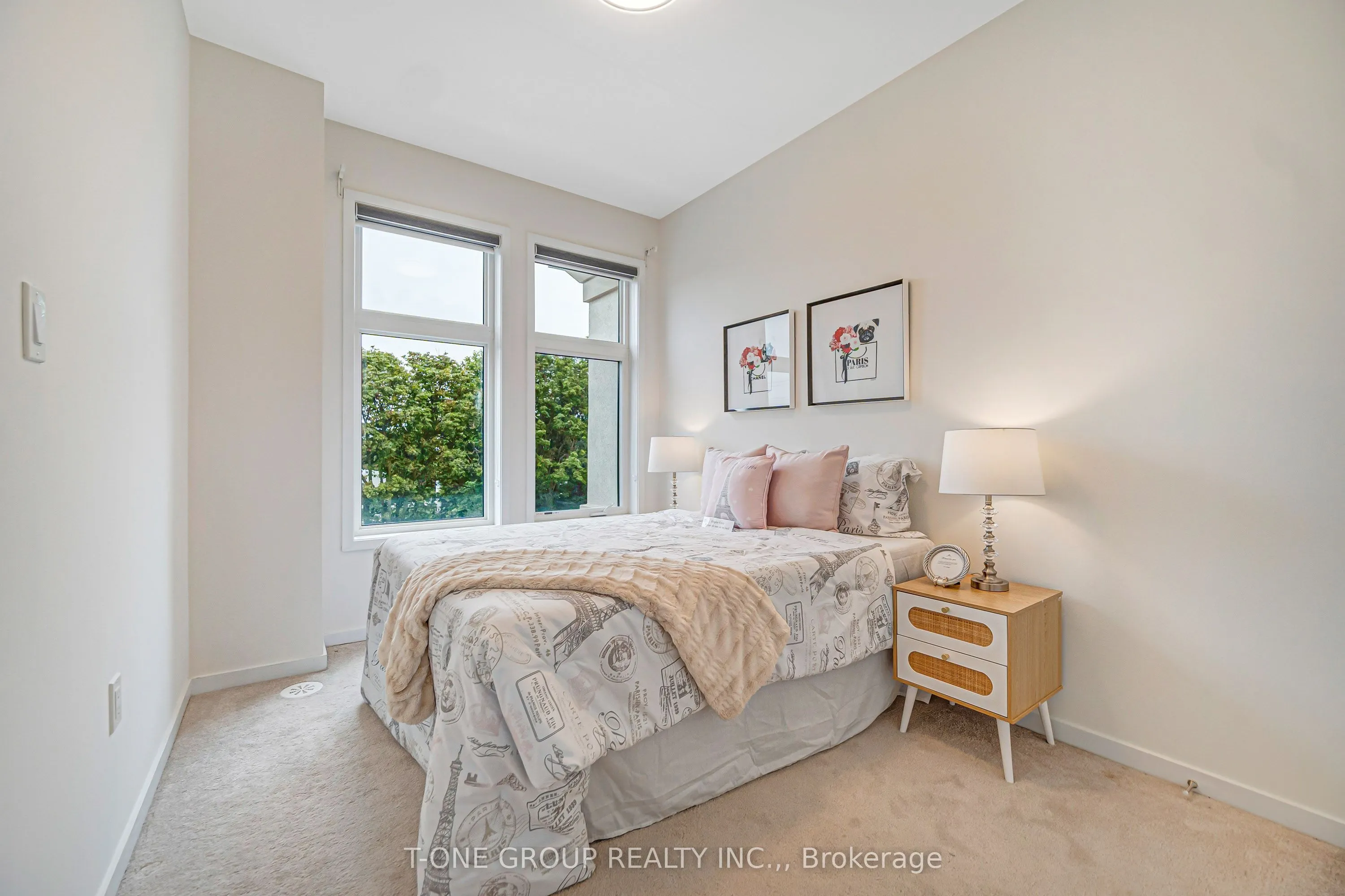5 Armillo Place