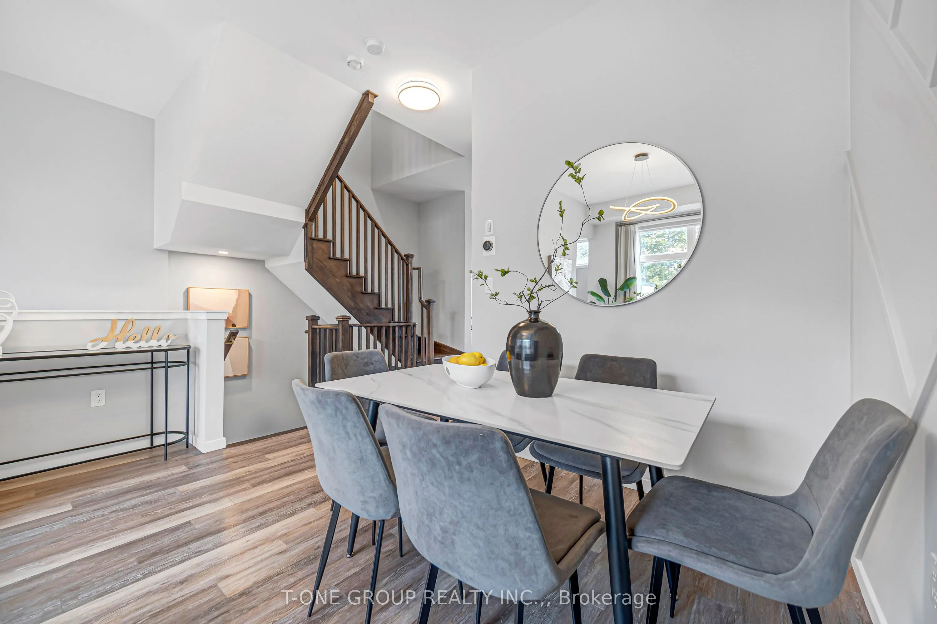 5 Armillo Place