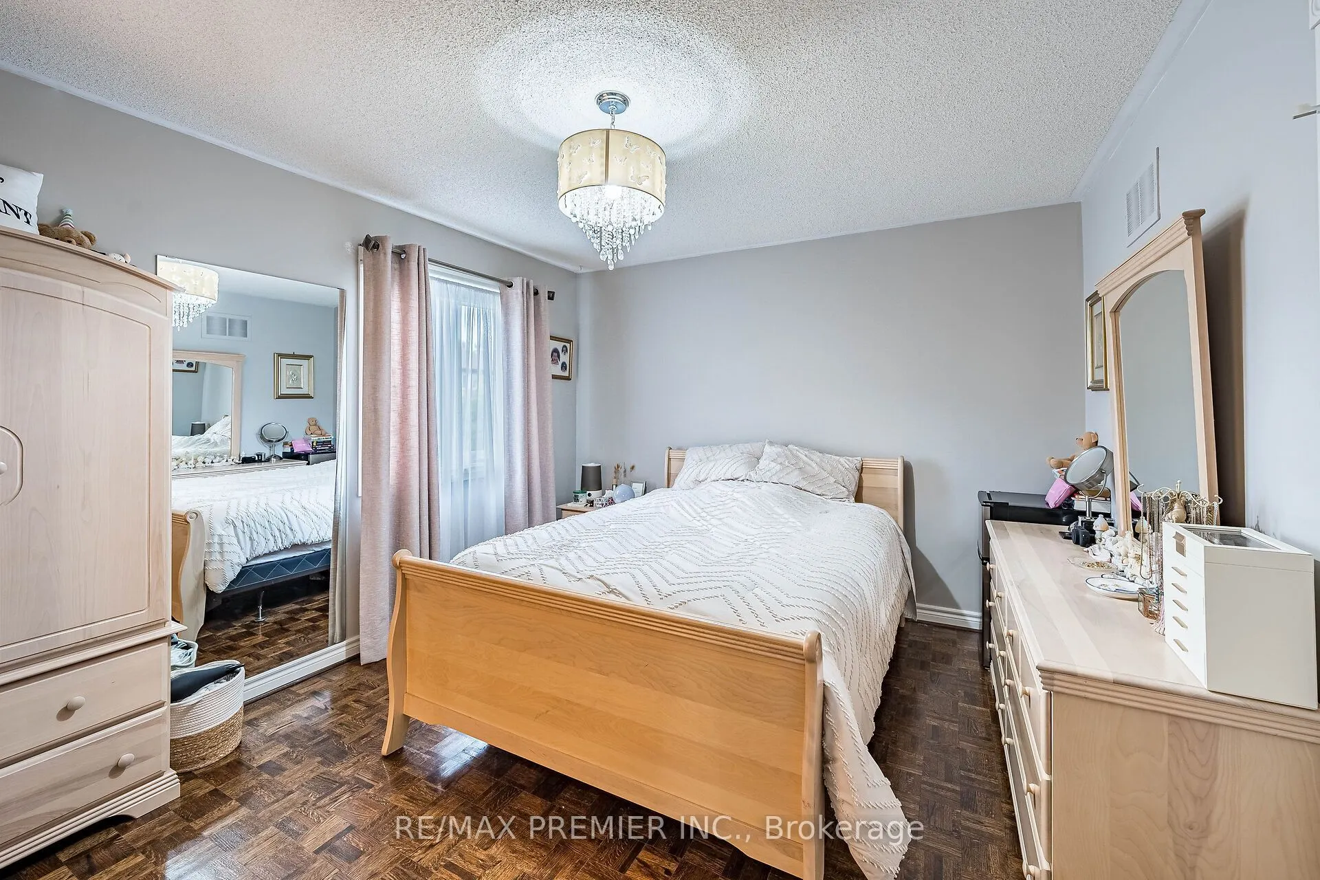 104 Cartwright Boulevard