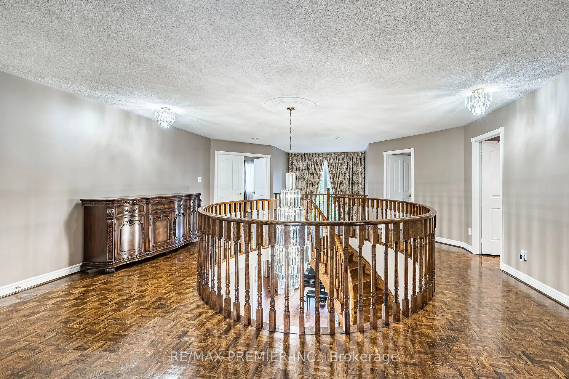 104 Cartwright Boulevard
