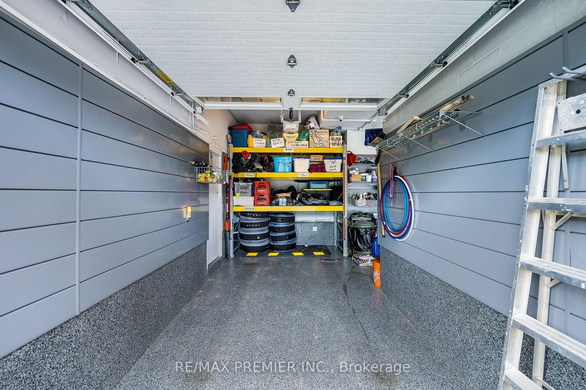 104 Cartwright Boulevard