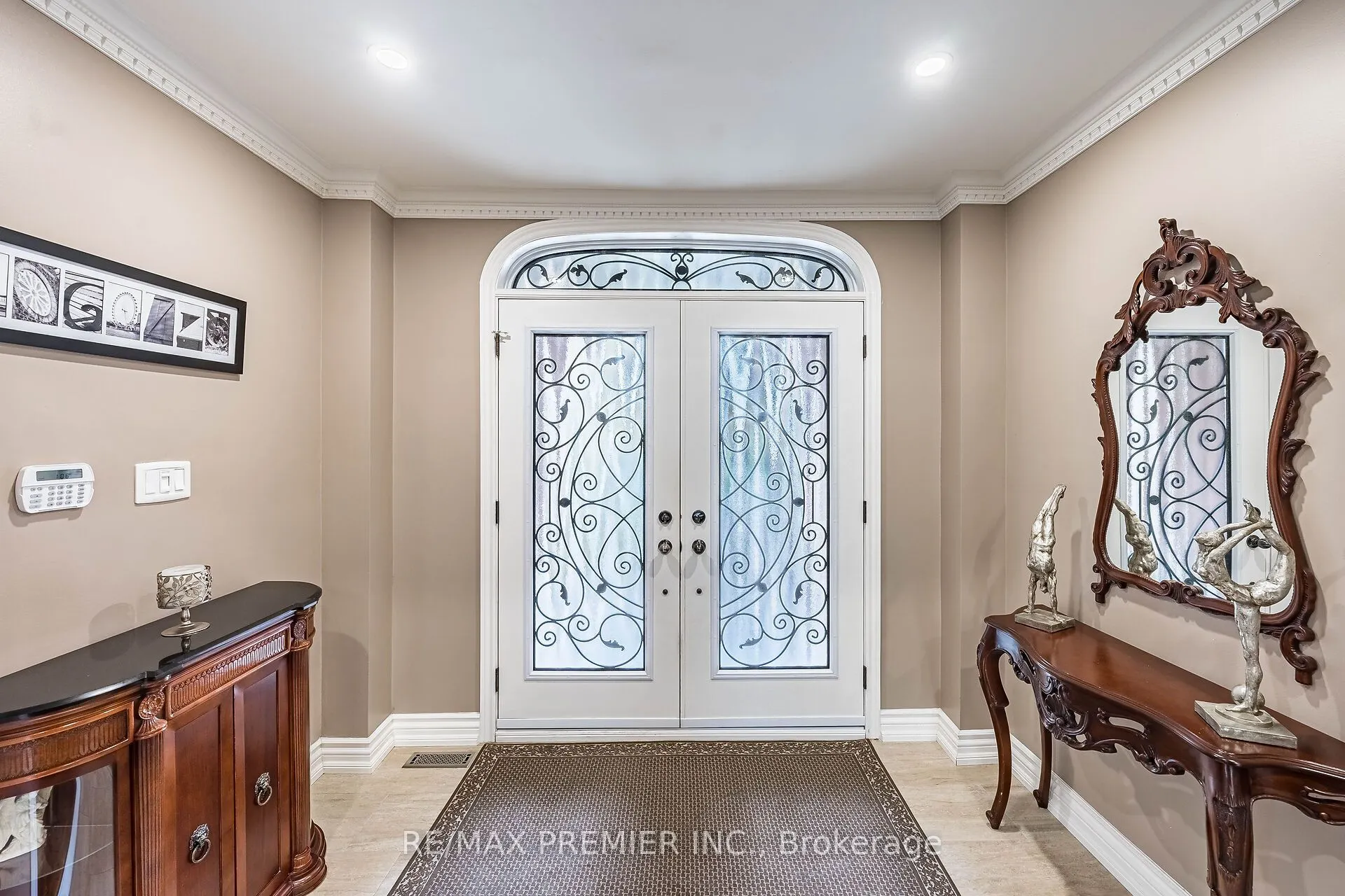 104 Cartwright Boulevard
