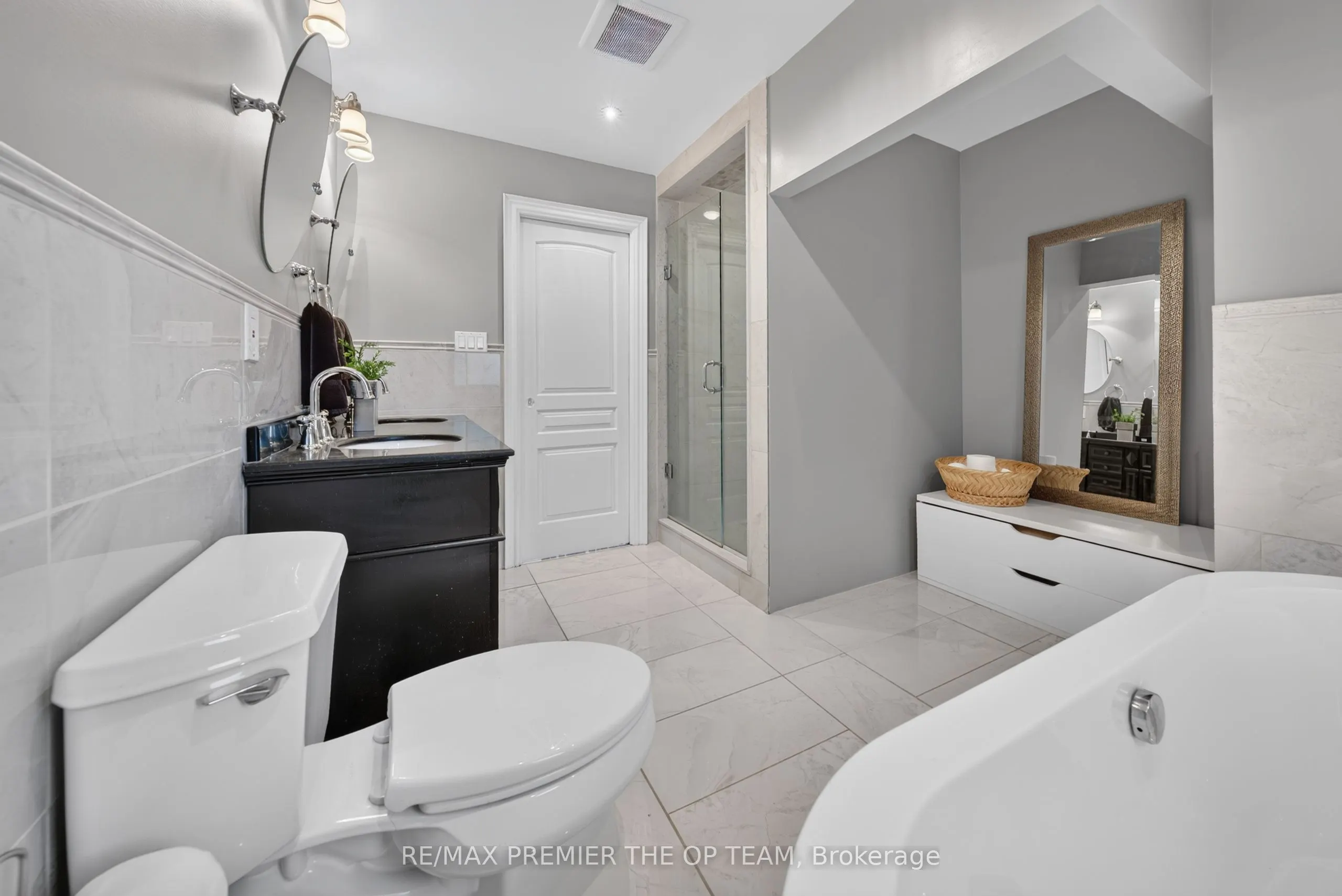 155 Dianawood Ridge