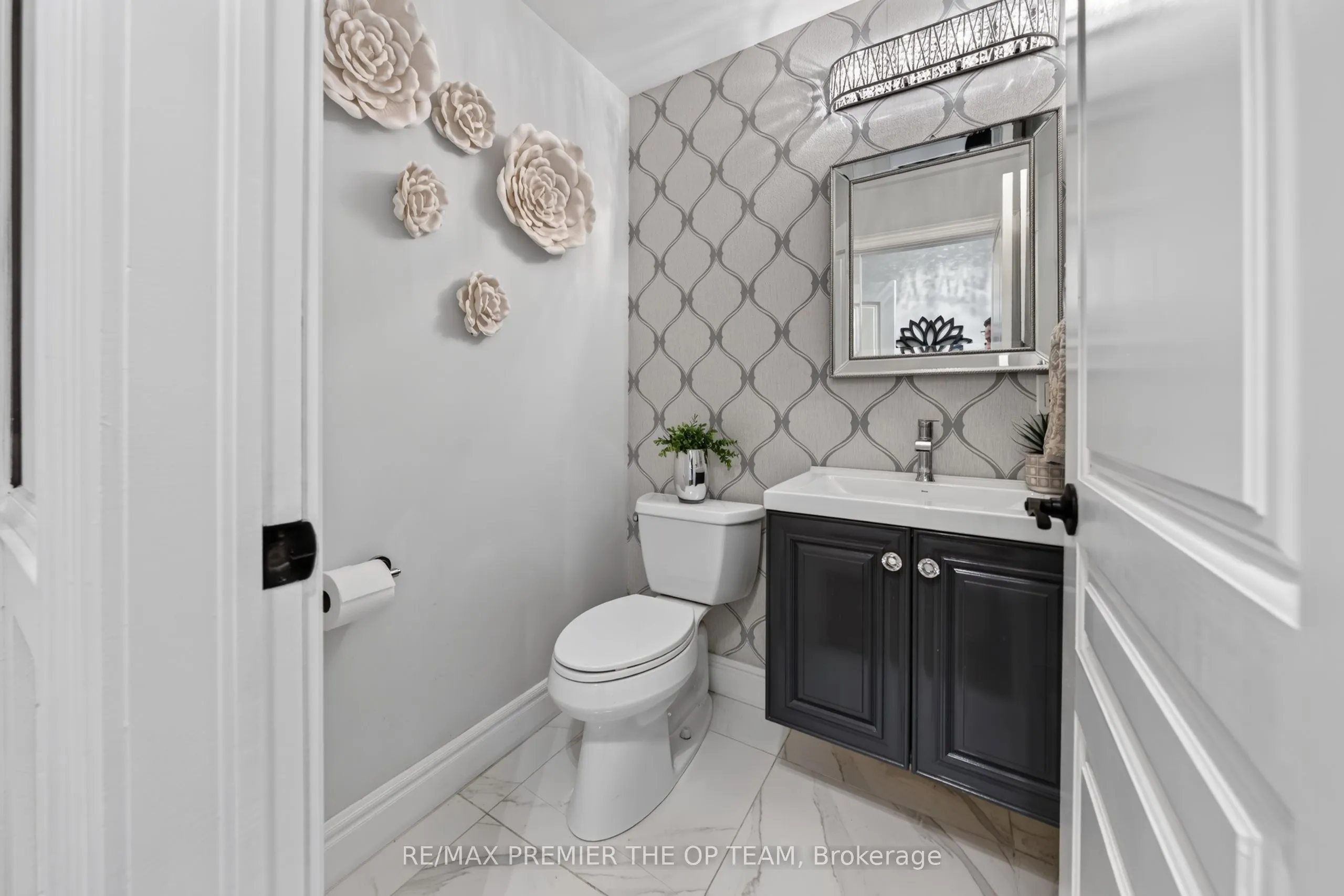155 Dianawood Ridge