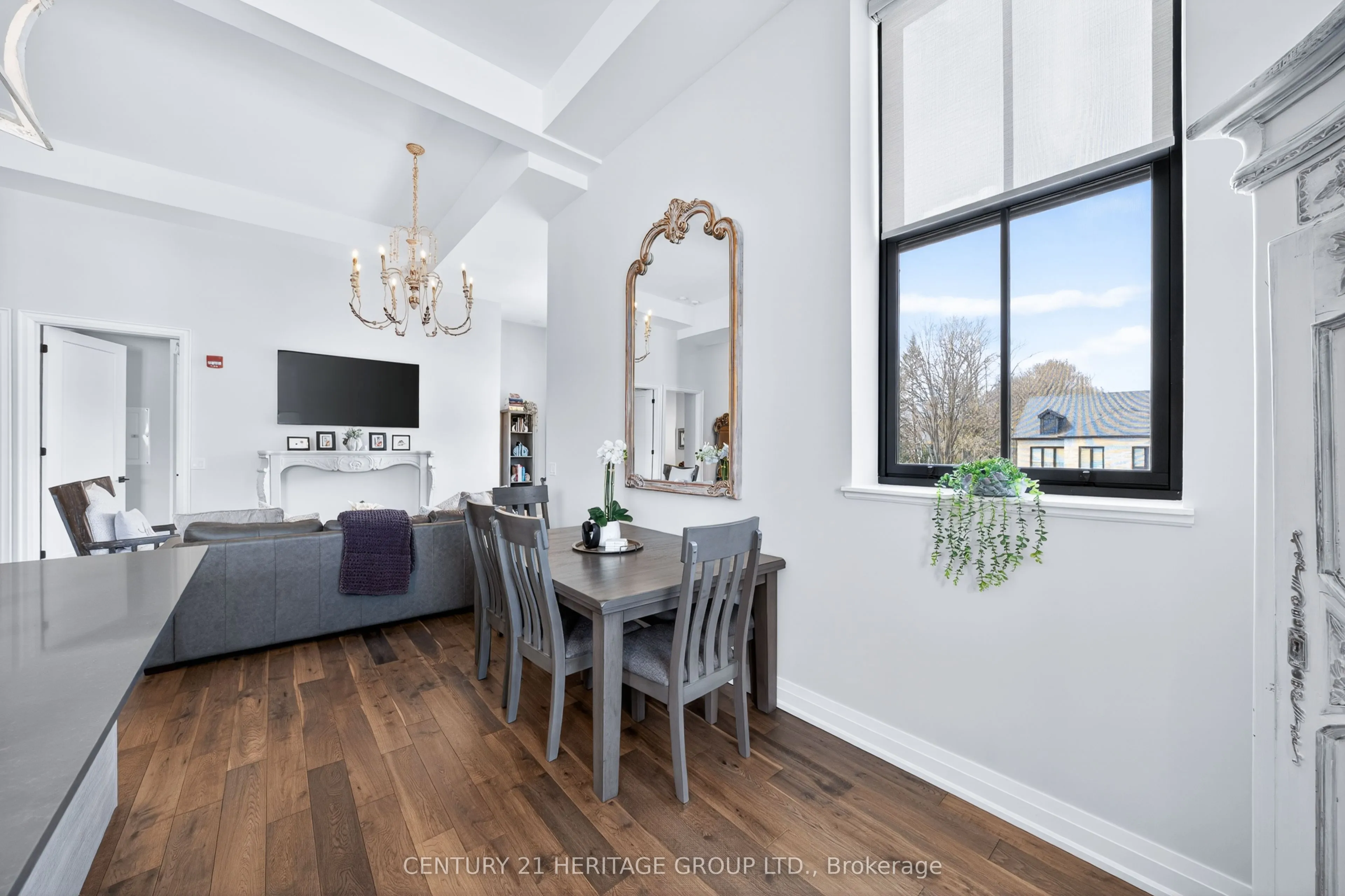 400 Park Avenue #304