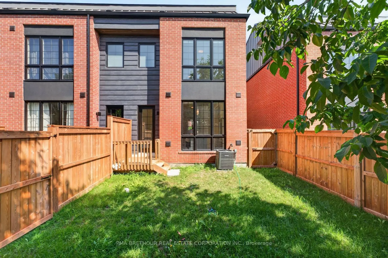59 Alton Crescent