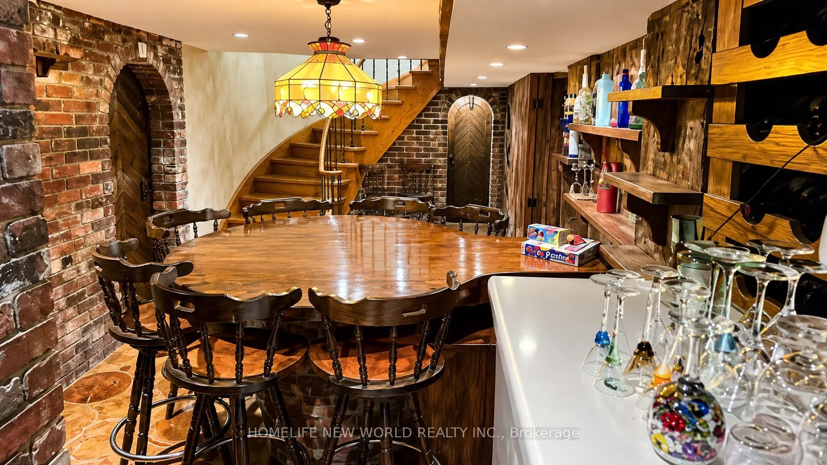 5 Vanwood Road