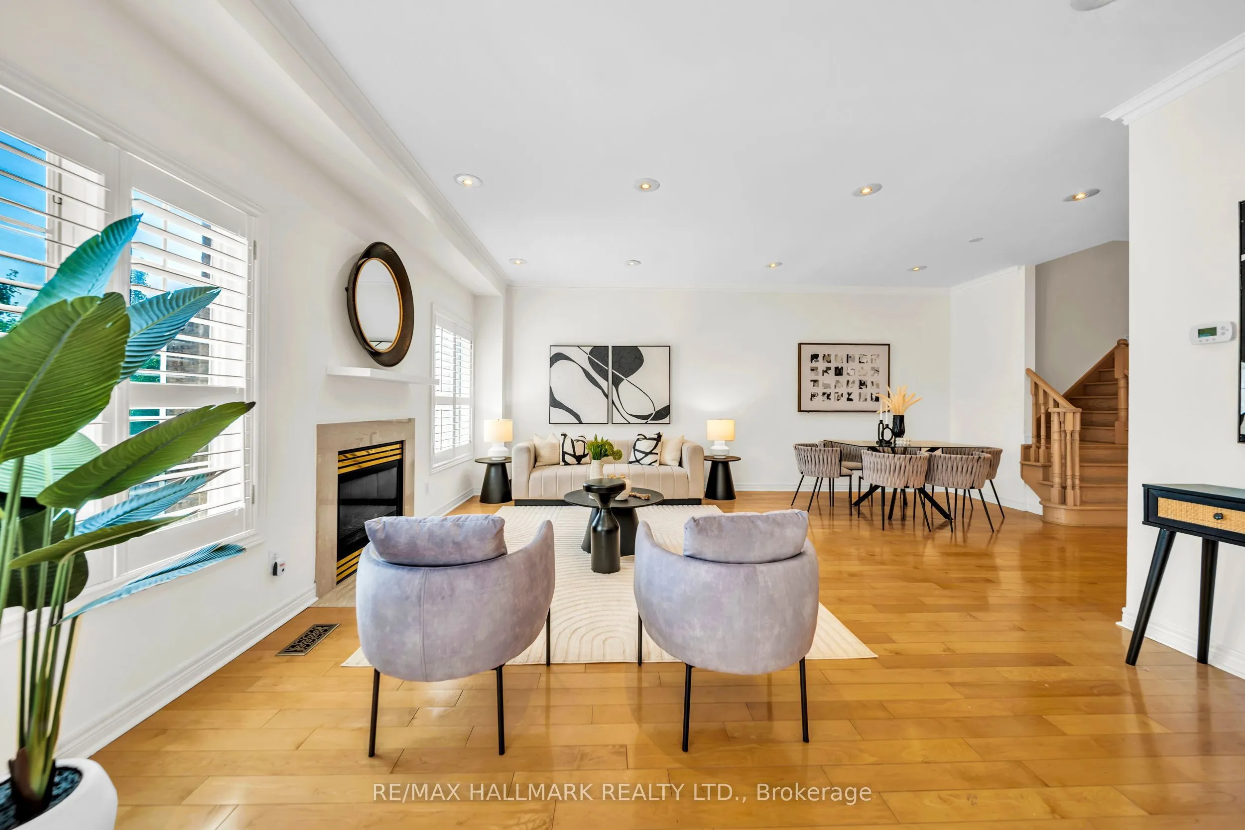 614 Society Crescent