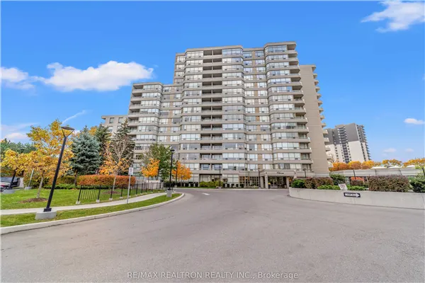 11 Townsgate Drive