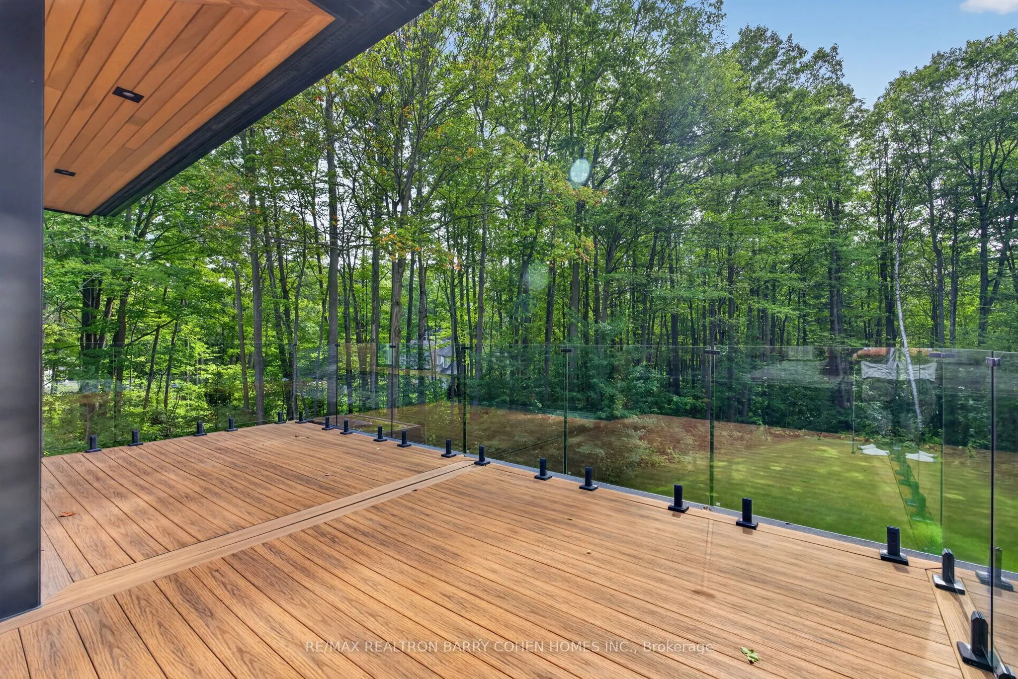 10 Trailwood Crescent