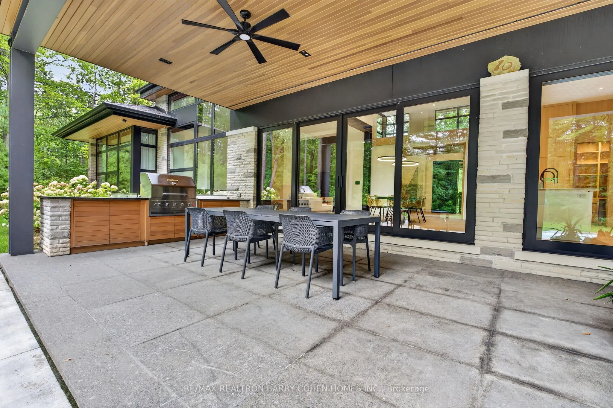 10 Trailwood Crescent