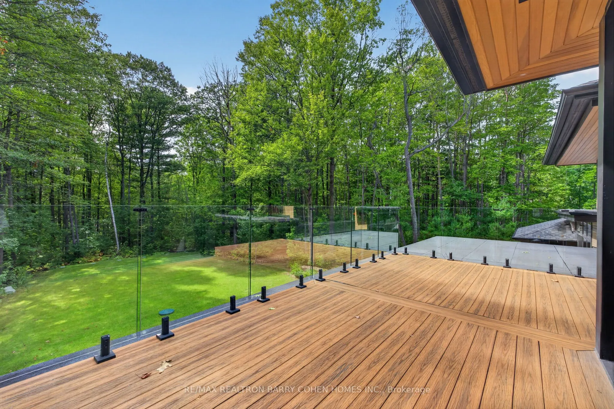 10 Trailwood Crescent