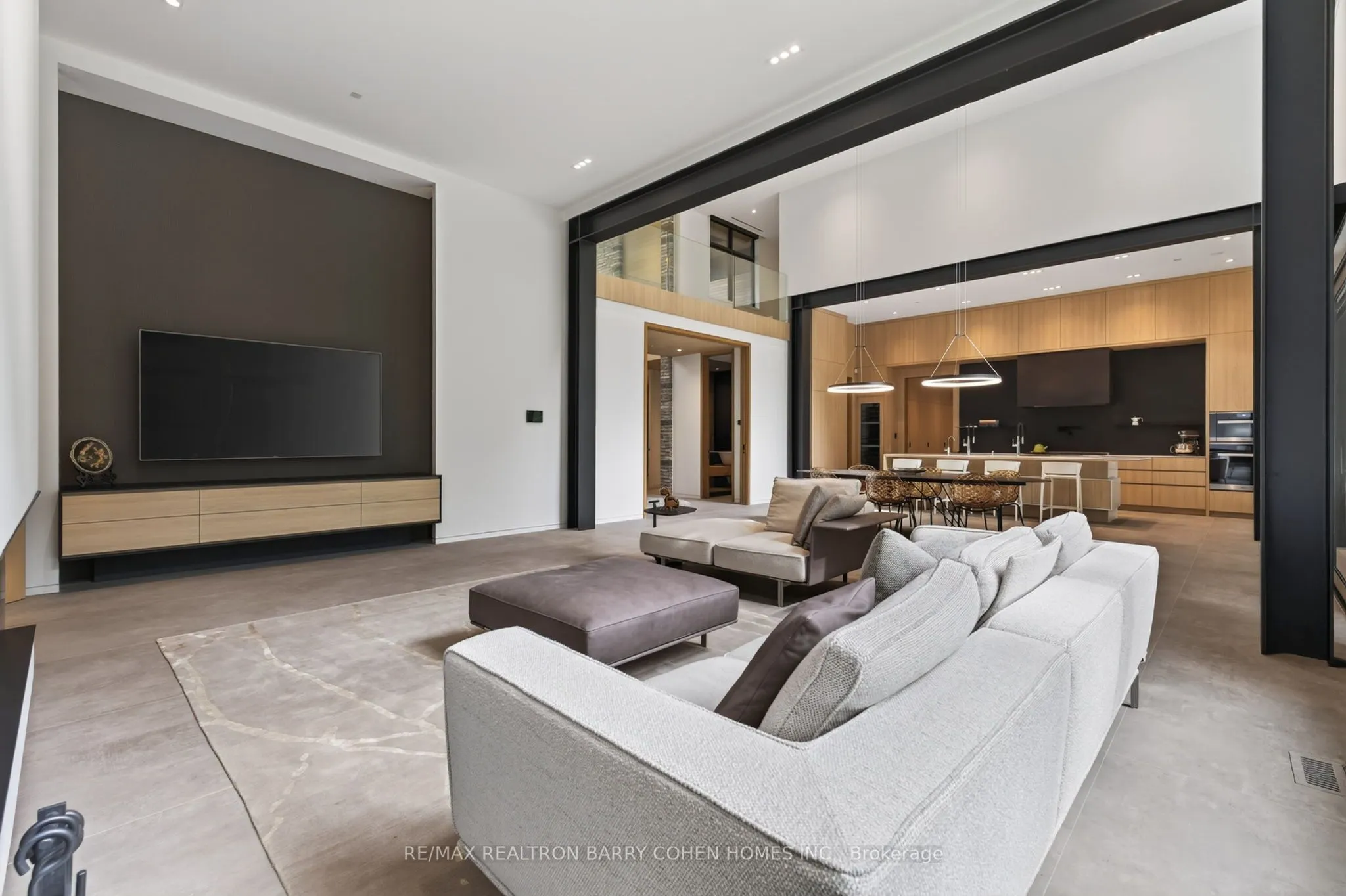 10 Trailwood Crescent