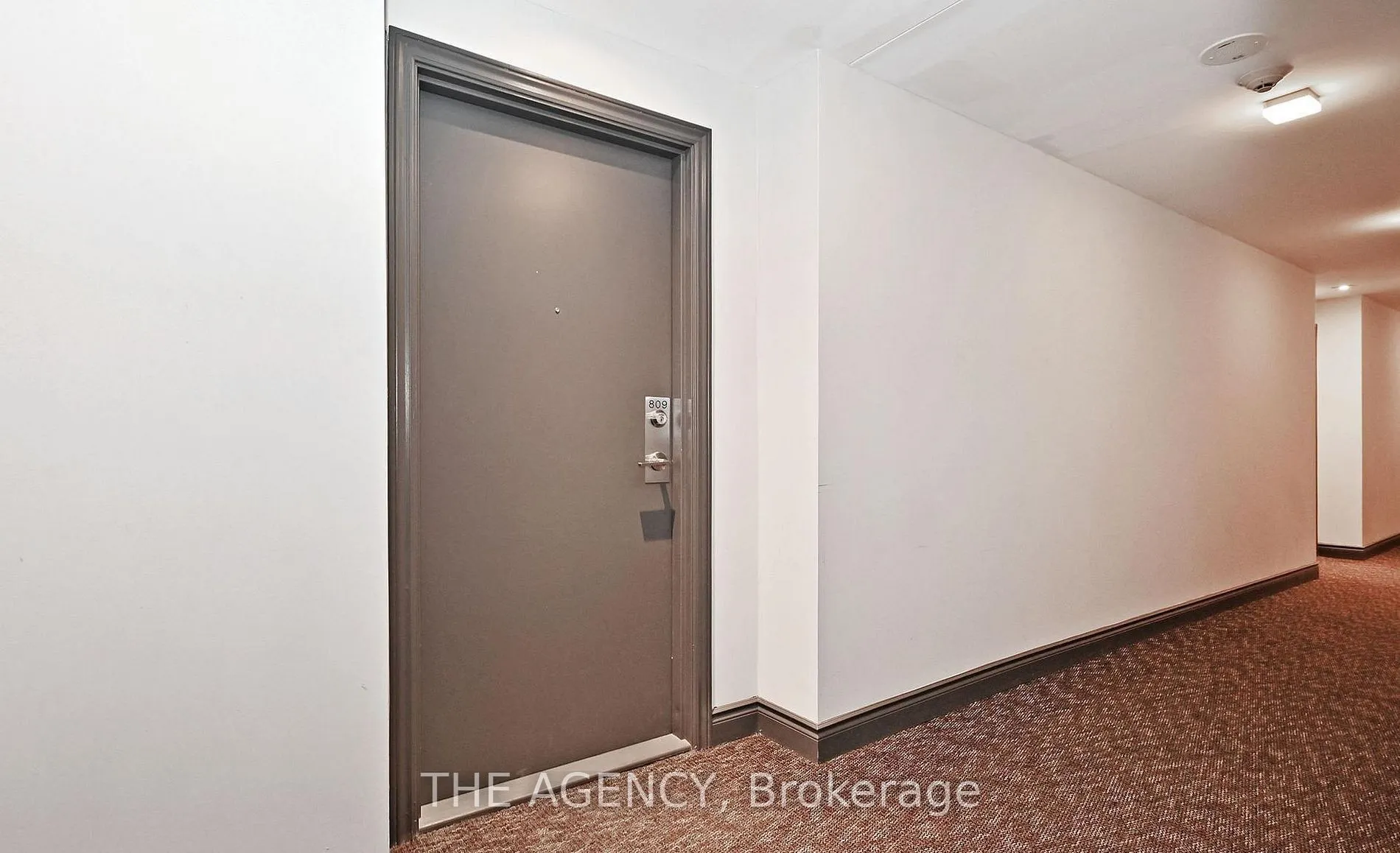 11611 Yonge Street #809