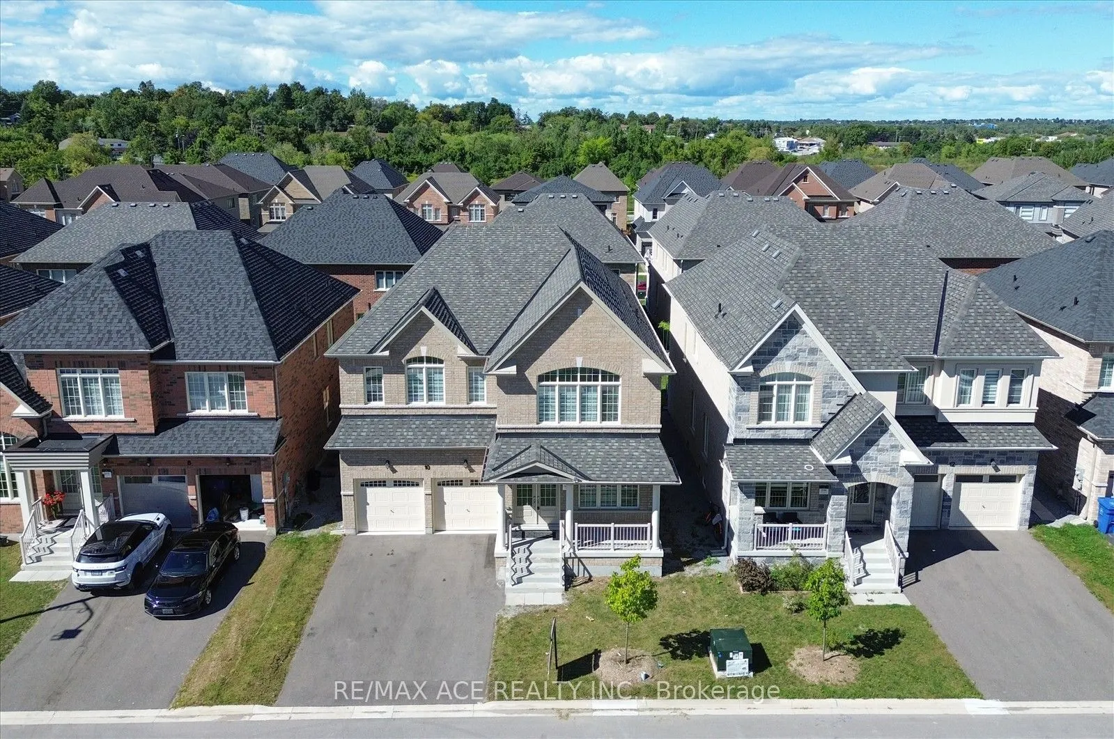 10 Hitching Post Road